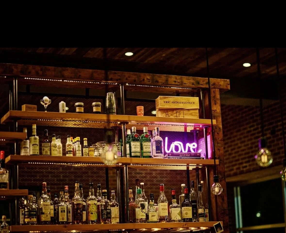 Just a few more seats at the bar remain for our Valentine&rsquo;s Day prix fixe on Saturday, February 14th 💕

🔗 in bio to book!