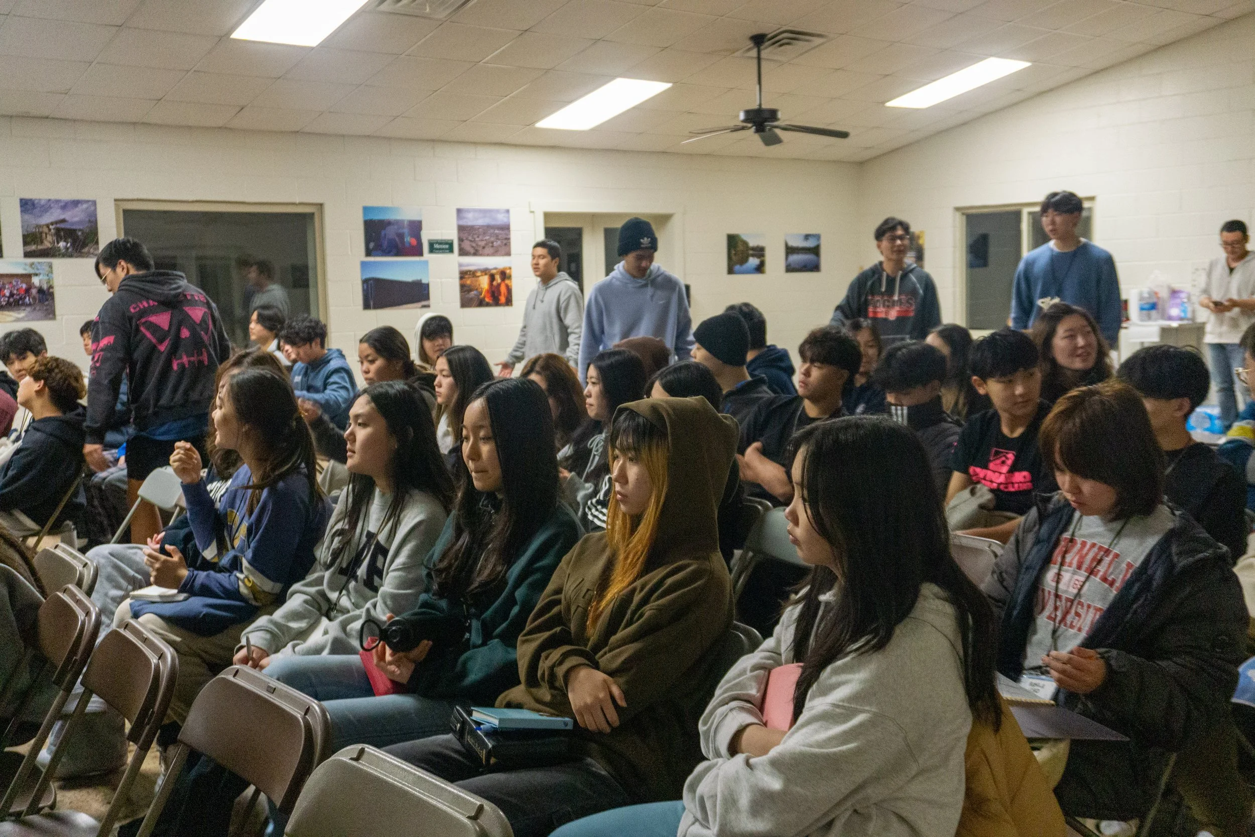 youth winter retreat-075.jpg
