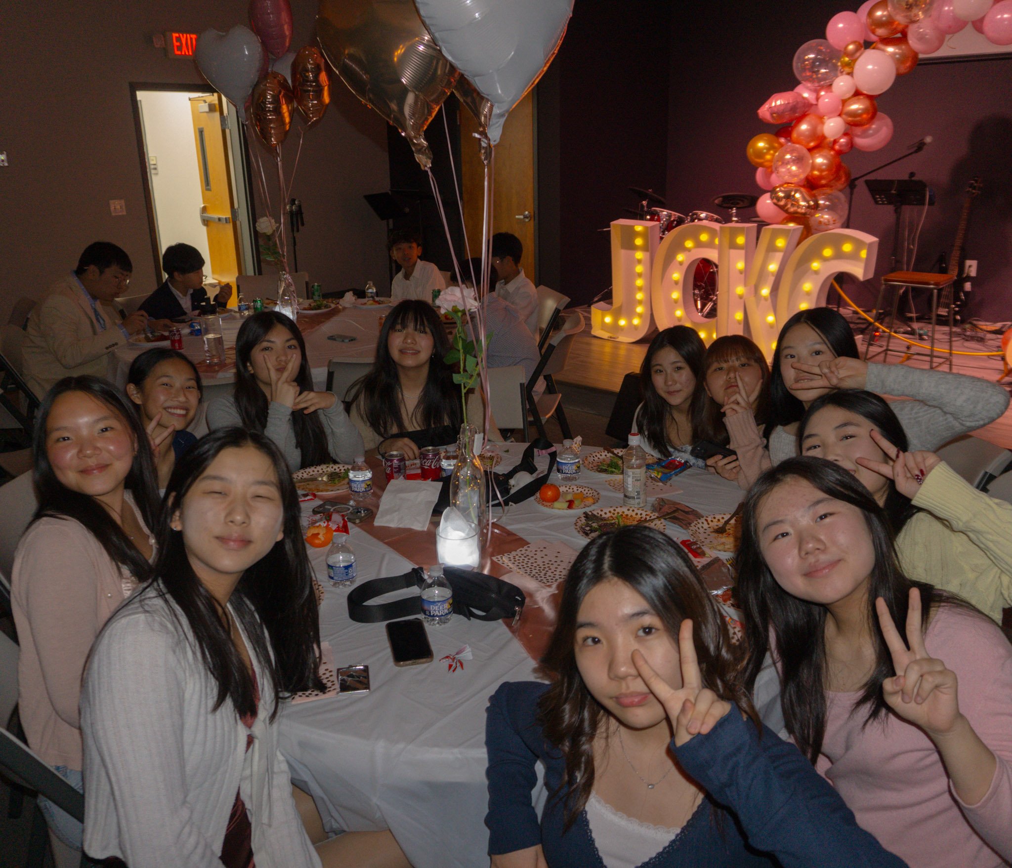 yvalentine25-26.jpg