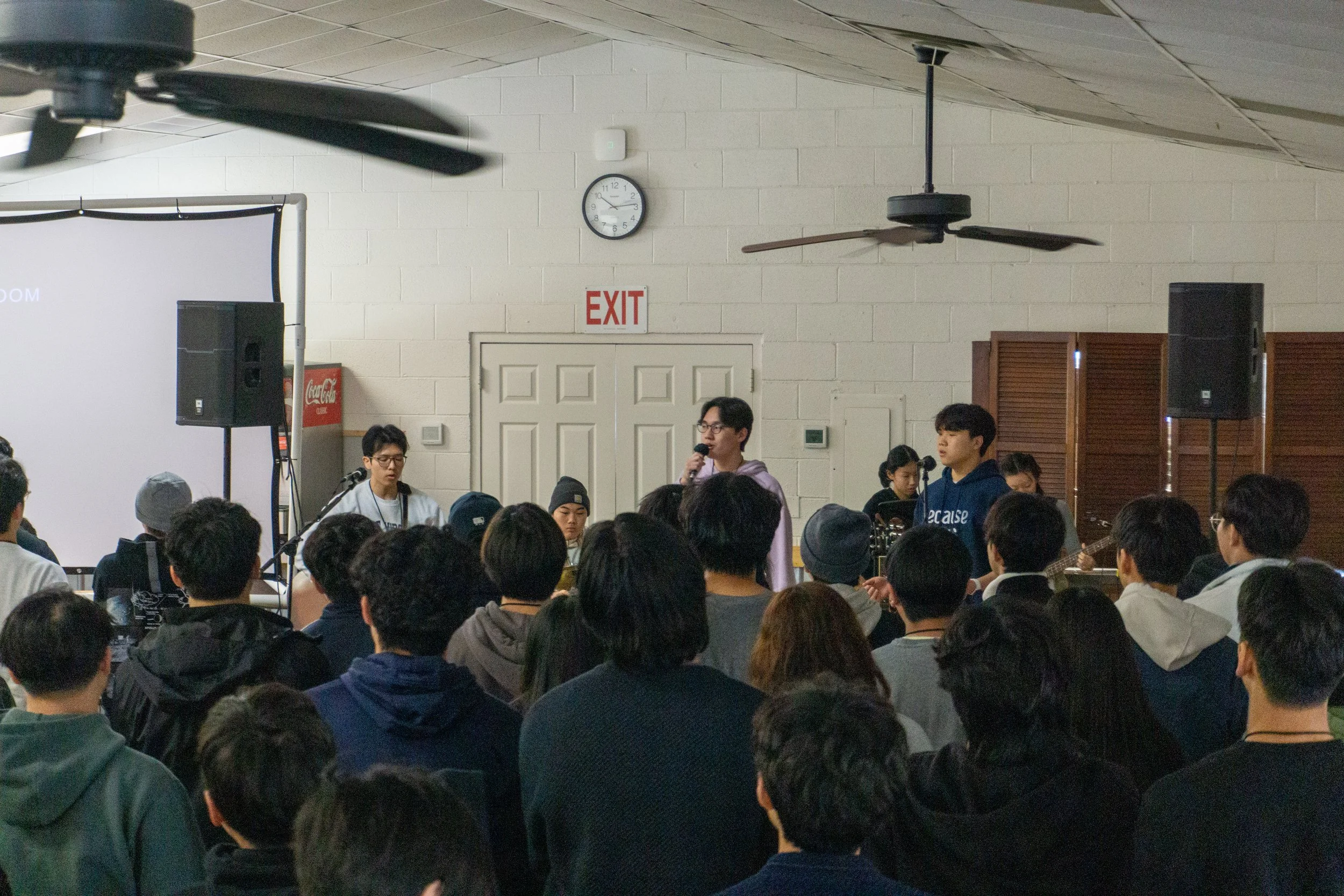 youth winter retreat-196.jpg