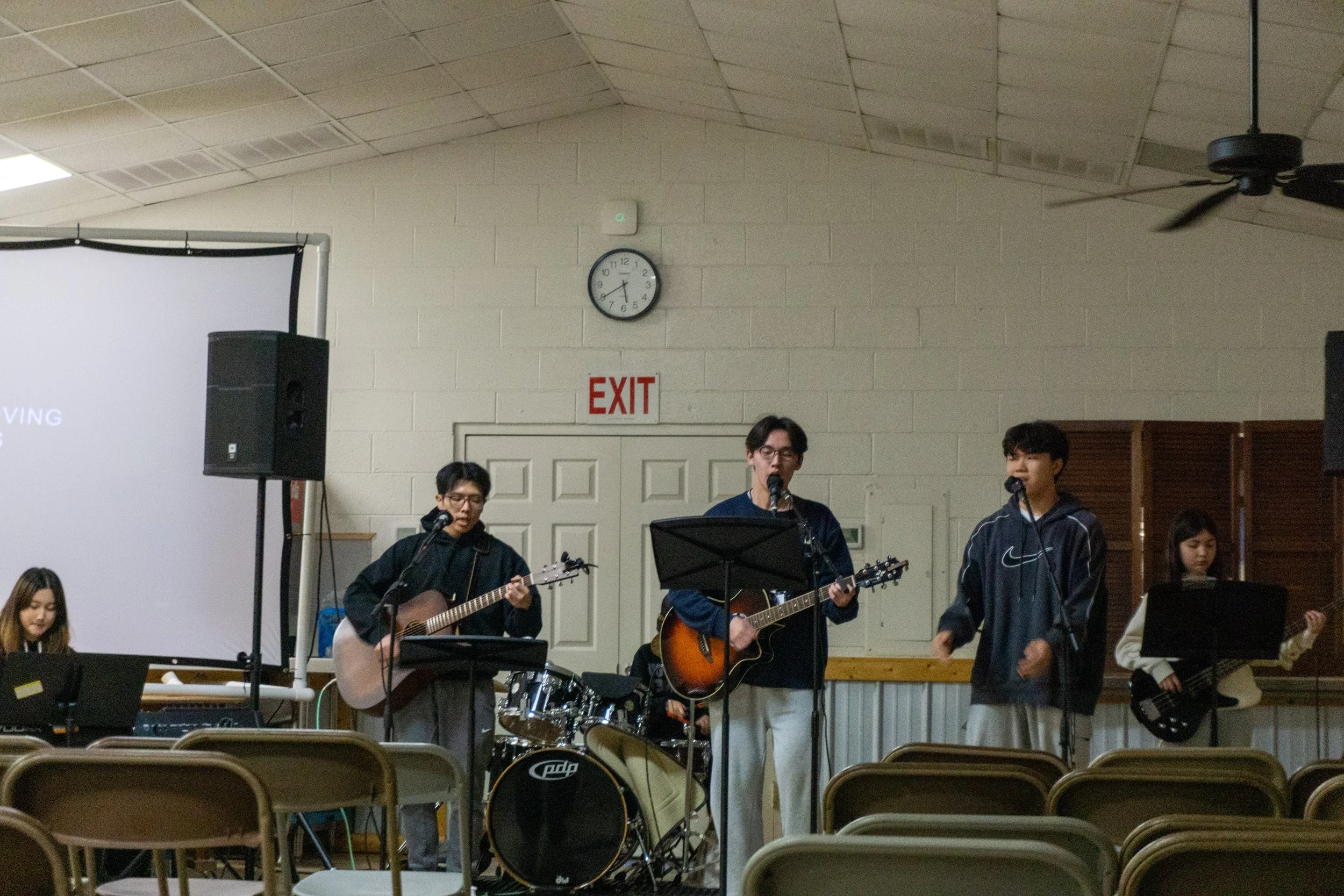 youth winter retreat-048.jpg