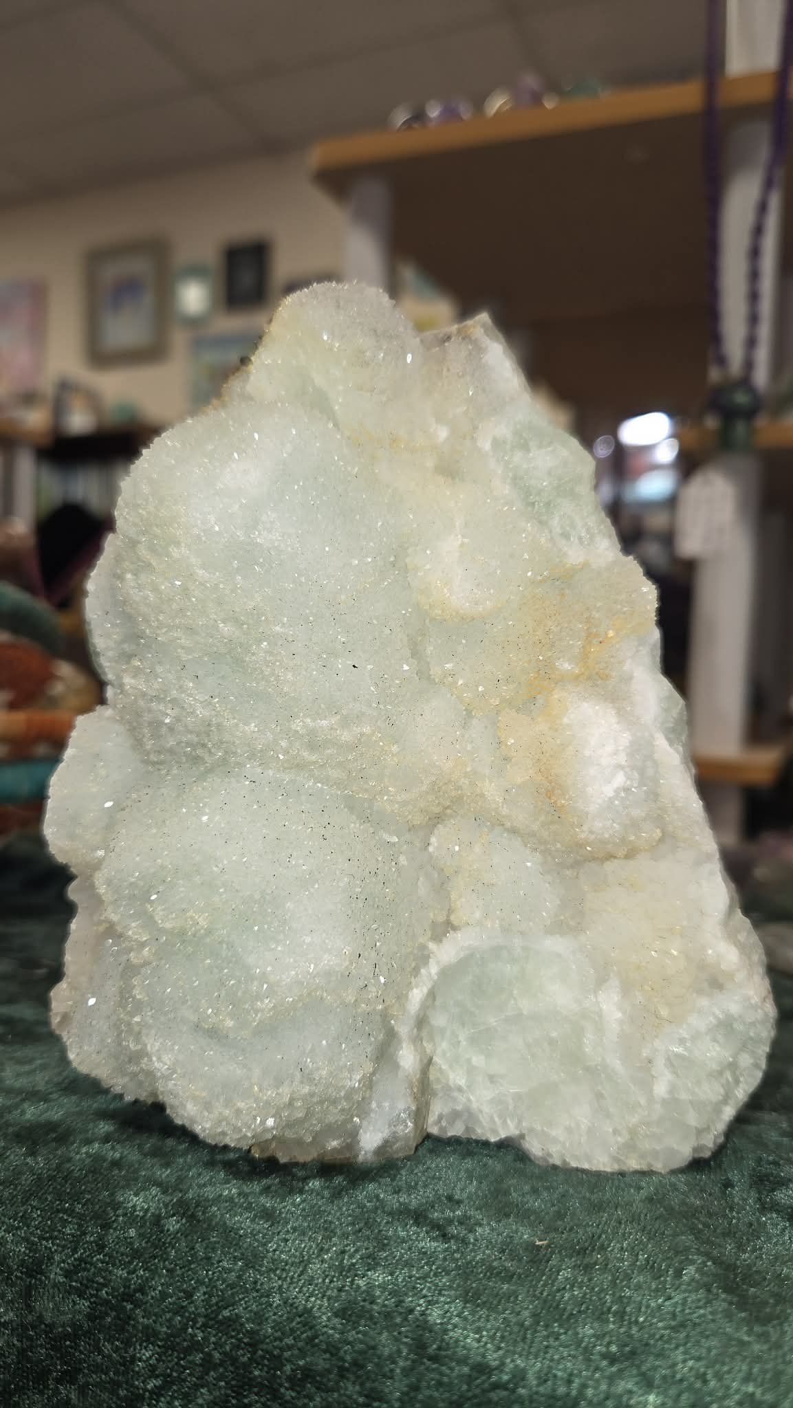 Fluorite druzy 150.jpg