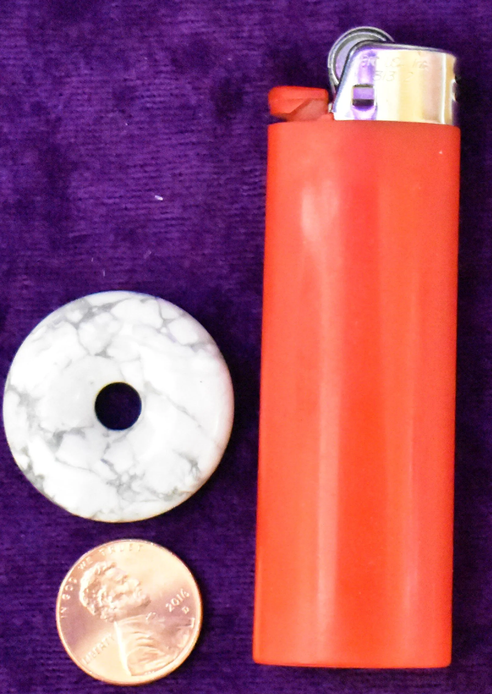 howlite_rondell.JPG