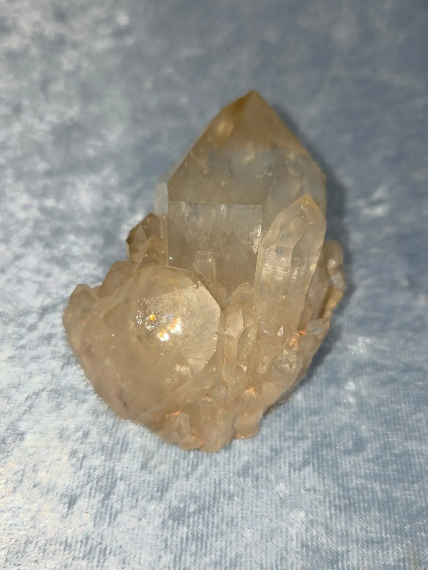 ☀️𝐍𝐀𝐓𝐔𝐑𝐀𝐋 𝐂𝐈𝐓𝐑𝐈𝐍𝐄 (Kundalini Quartz)☀️--$7️⃣5️⃣

𝗖𝗶𝘁𝗿𝗶𝗻𝗲 helps to raise self-esteem,  self confidence, and boost your overall mood and well-being. ☀️ Citrine helps to overcome depression and aids in letting go of the past. Citrin
