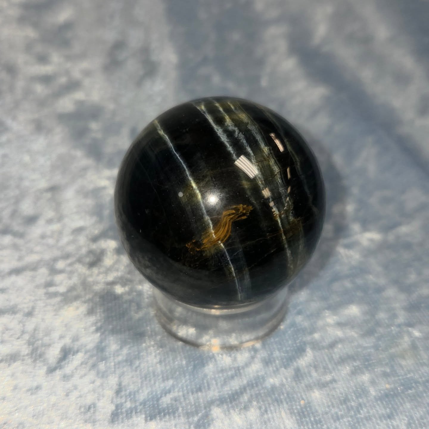 🐅🧿𝐁𝐋𝐔𝐄 𝐓𝐈𝐆𝐄𝐑'𝐒 𝐄𝐘𝐄 𝐒𝐏𝐇𝐄𝐑𝐄🧿🐅--$4️⃣5️⃣

𝗧𝗶𝗴𝗲𝗿'𝘀 𝗘𝘆𝗲 helps to balance those who go to extremes emotionally. ⚖ It can also bring understanding between people with differing opinions, bringing harmony to friendships and fam