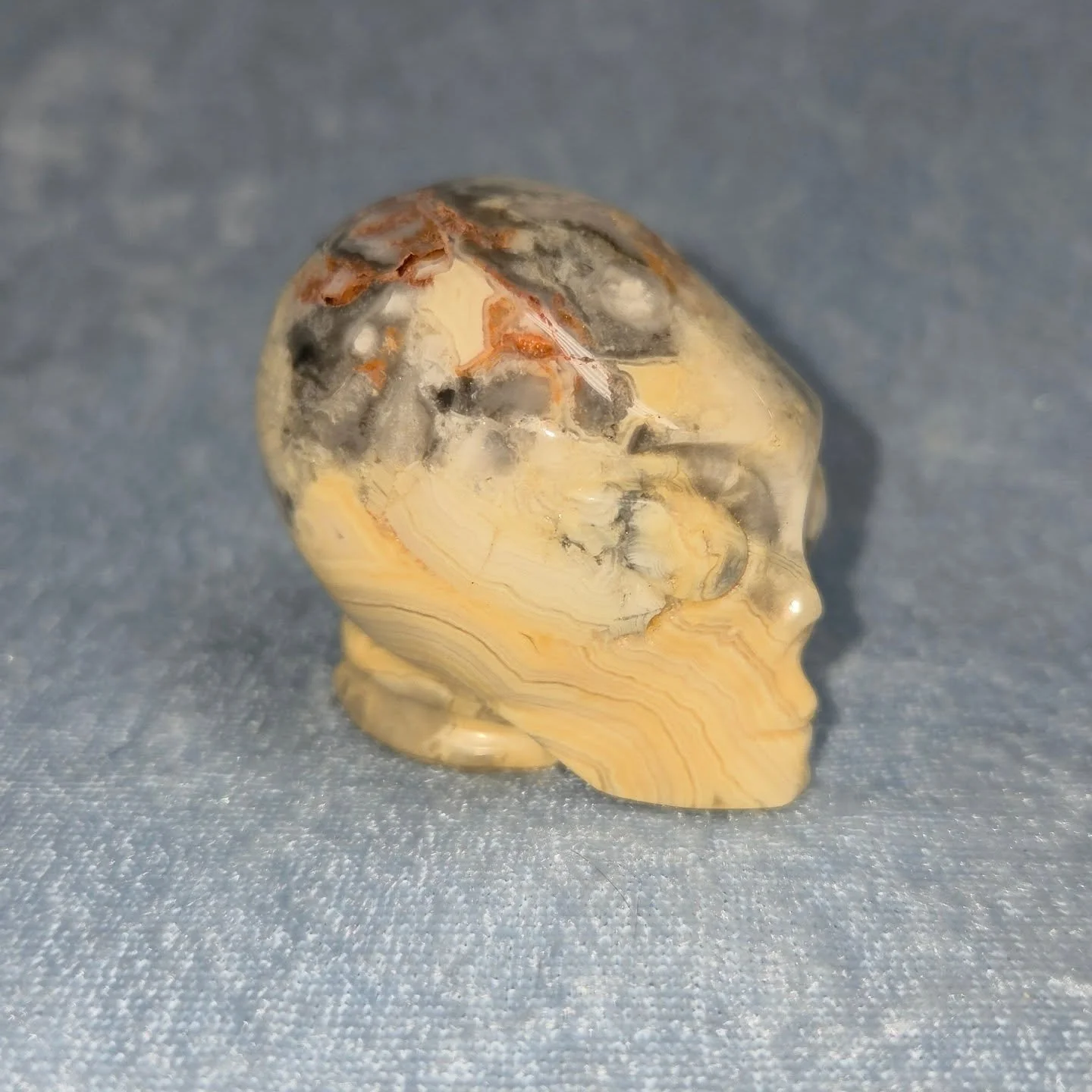 🌼𝐂𝐑𝐀𝐙𝐘 𝐋𝐀𝐂𝐄 𝐀𝐆𝐀𝐓𝐄 𝐀𝐋𝐈𝐄𝐍🌼--$4️⃣0️⃣

𝗖𝗿𝗮𝘇𝘆 𝗟𝗮𝗰𝗲 𝗔𝗴𝗮𝘁𝗲 brings laughter, optimism, and  self-confidence! 😁 It can absorb emotional pain and help with decision making by balancing you physically, emotionally, and mental