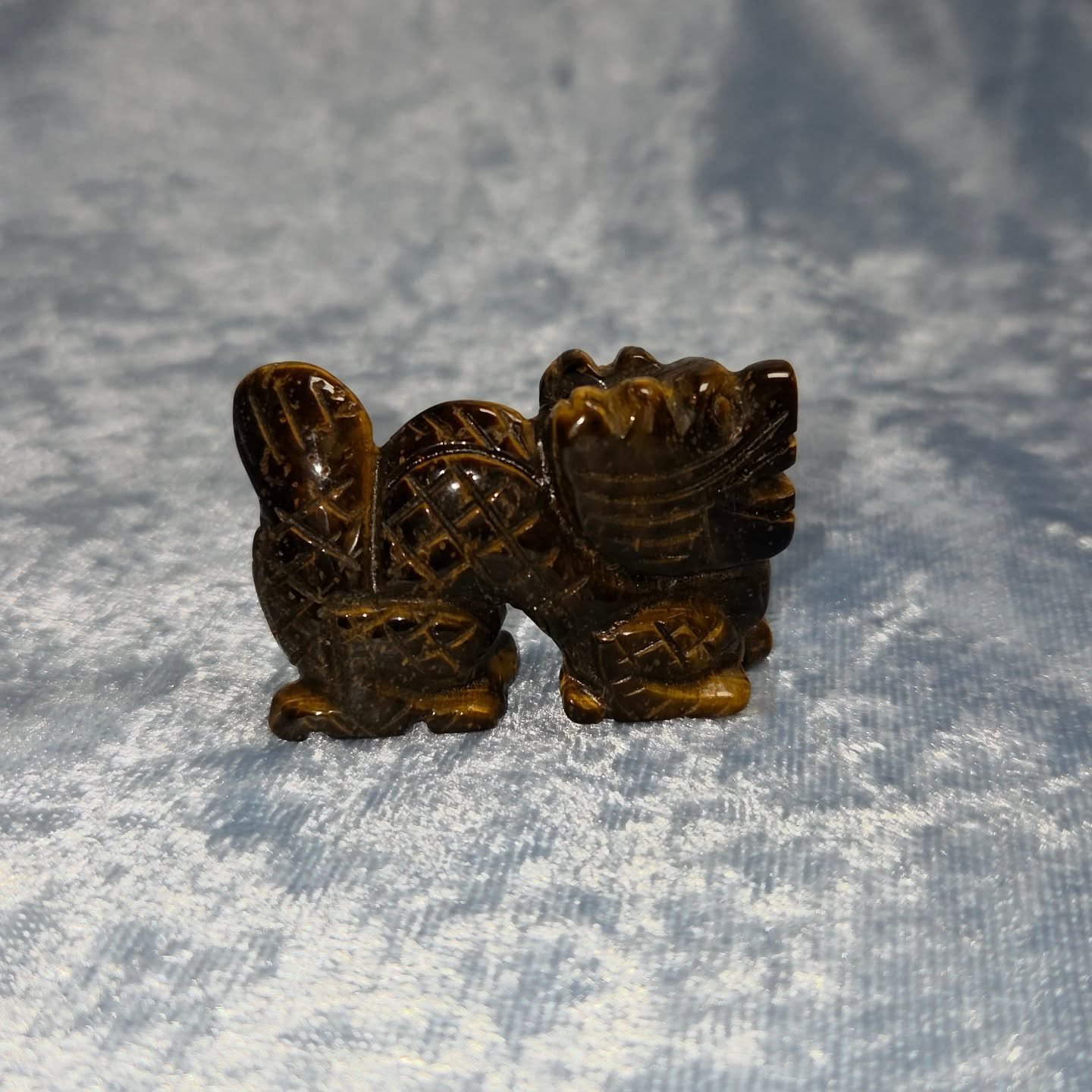 🐅𝐓𝐈𝐆𝐄𝐑'𝐒 𝐄𝐘𝐄 𝐃𝐑𝐀𝐆𝐎𝐍🐅--$2️⃣0️⃣

𝗧𝗶𝗴𝗲𝗿'𝘀 𝗘𝘆𝗲 helps to balance those who go to extremes emotionally. ⚖ It can also bring understanding between people with differing opinions, bringing harmony to friendships and families. ❤

Ple