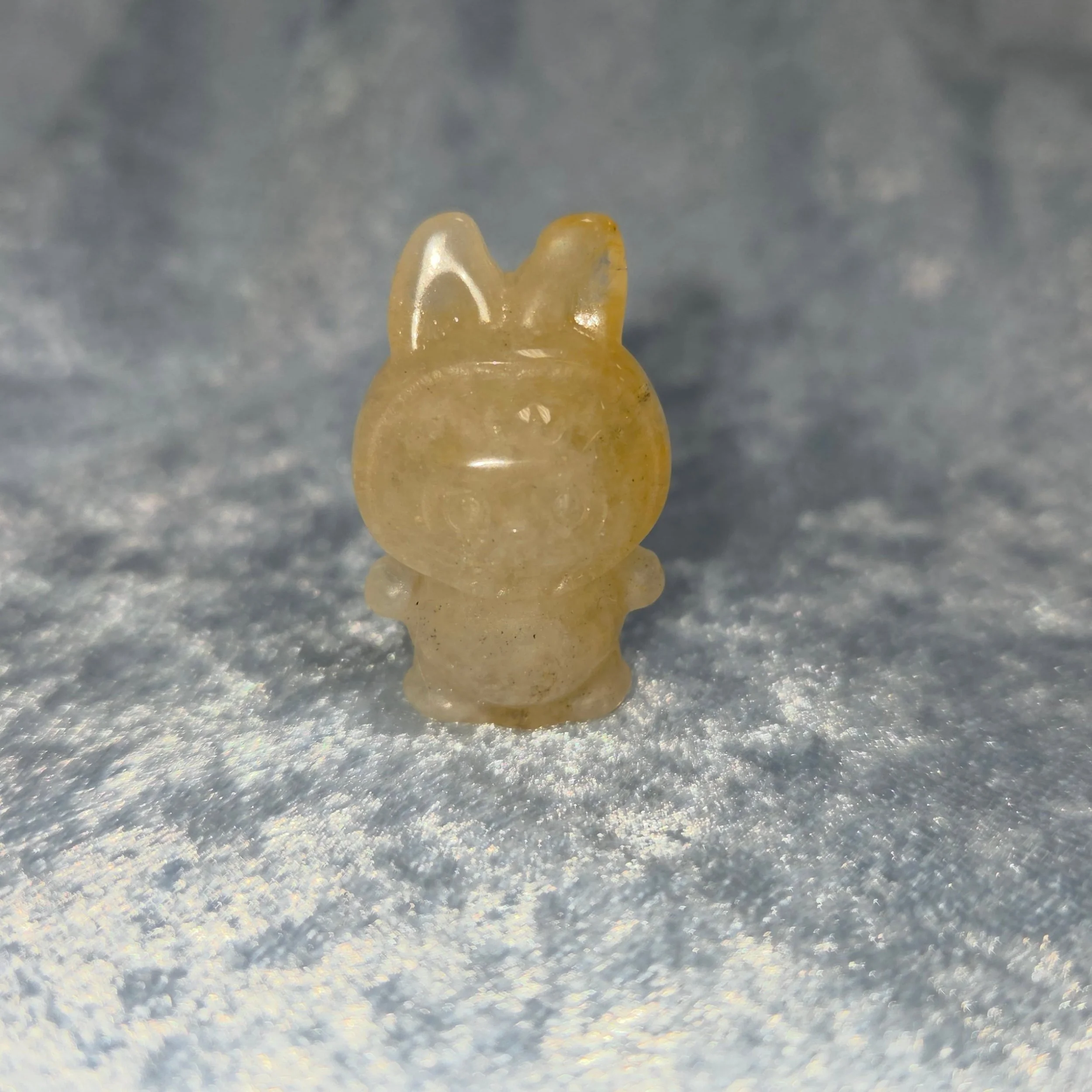 ☀️𝐂𝐈𝐓𝐑𝐈𝐍𝐄 𝐋𝐀𝐁𝐔𝐁𝐔☀️--$1️⃣5️⃣

A "piece of sunshine", 𝗖𝗶𝘁𝗿𝗶𝗻𝗲 helps to raise self-esteem,  self confidence, and boost your overall mood and well-being. ☀️ Citrine helps to overcome depression and aids in letting go of the 