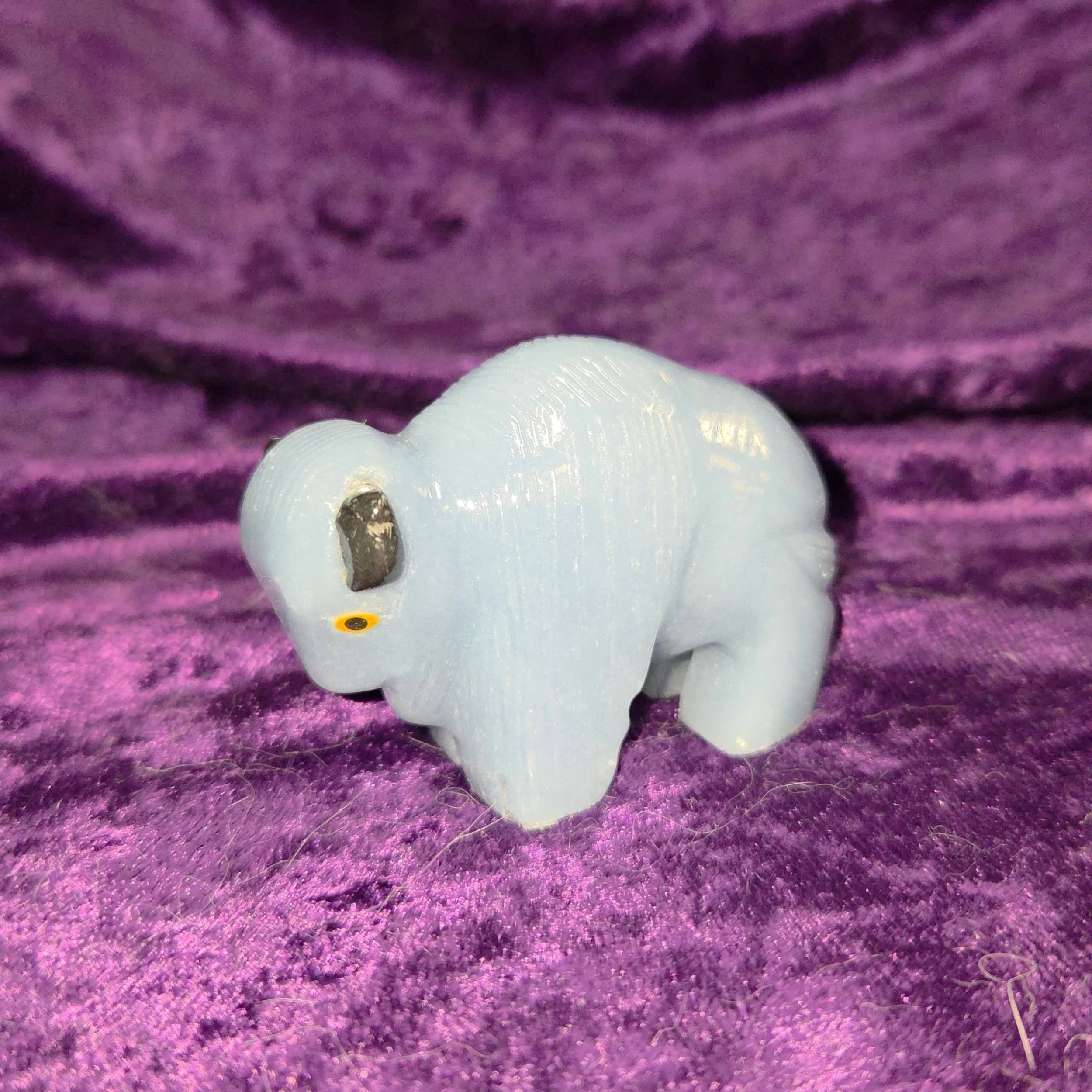 😇𝐀𝐍𝐆𝐄𝐋𝐈𝐓𝐄 𝐁𝐈𝐒𝐎𝐍😇--$2️⃣0️⃣

𝗔𝗻𝗴𝗲𝗹𝗶𝘁𝗲 is a stone very beneficial to Healers and Energy workers, lending compassion and connecting one to their Angels. 😇 It can assist one in transitions and also helps to transmute chaos into ord