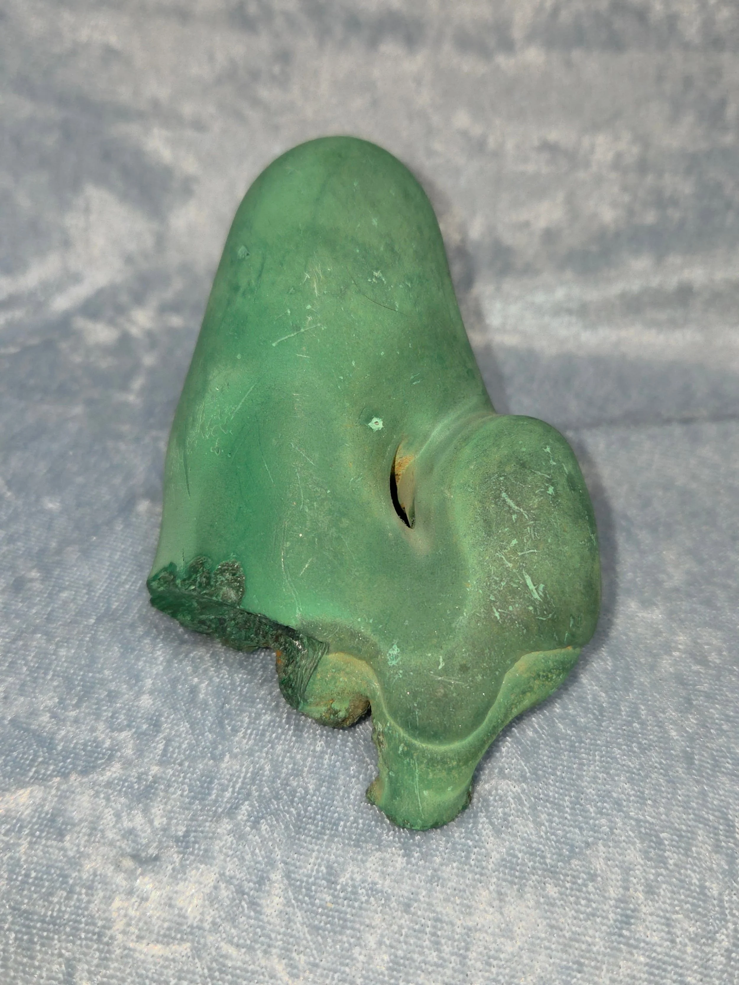 💚𝐌𝐀𝐋𝐀𝐂𝐇𝐈𝐓𝐄💚--$2️⃣0️⃣0️⃣

𝗠𝗮𝗹𝗮𝗰𝗵𝗶𝘁𝗲 is a great heart healer, promoting emotional protection from others that may want to bring you down to their level or manipulate you. 💚 It can also sharpen your psychic radar as well assist you 