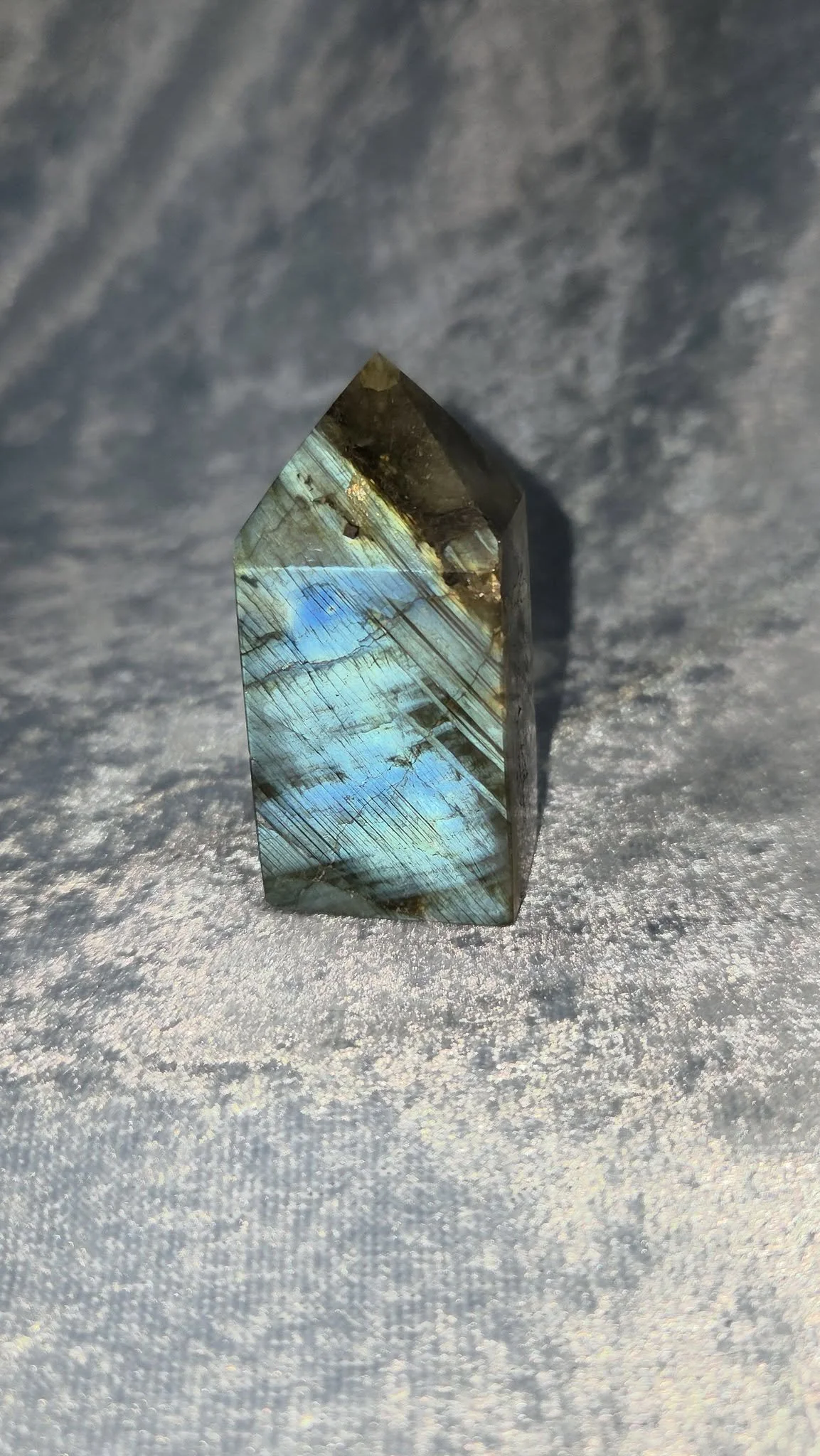 Labradorite $20.jpg