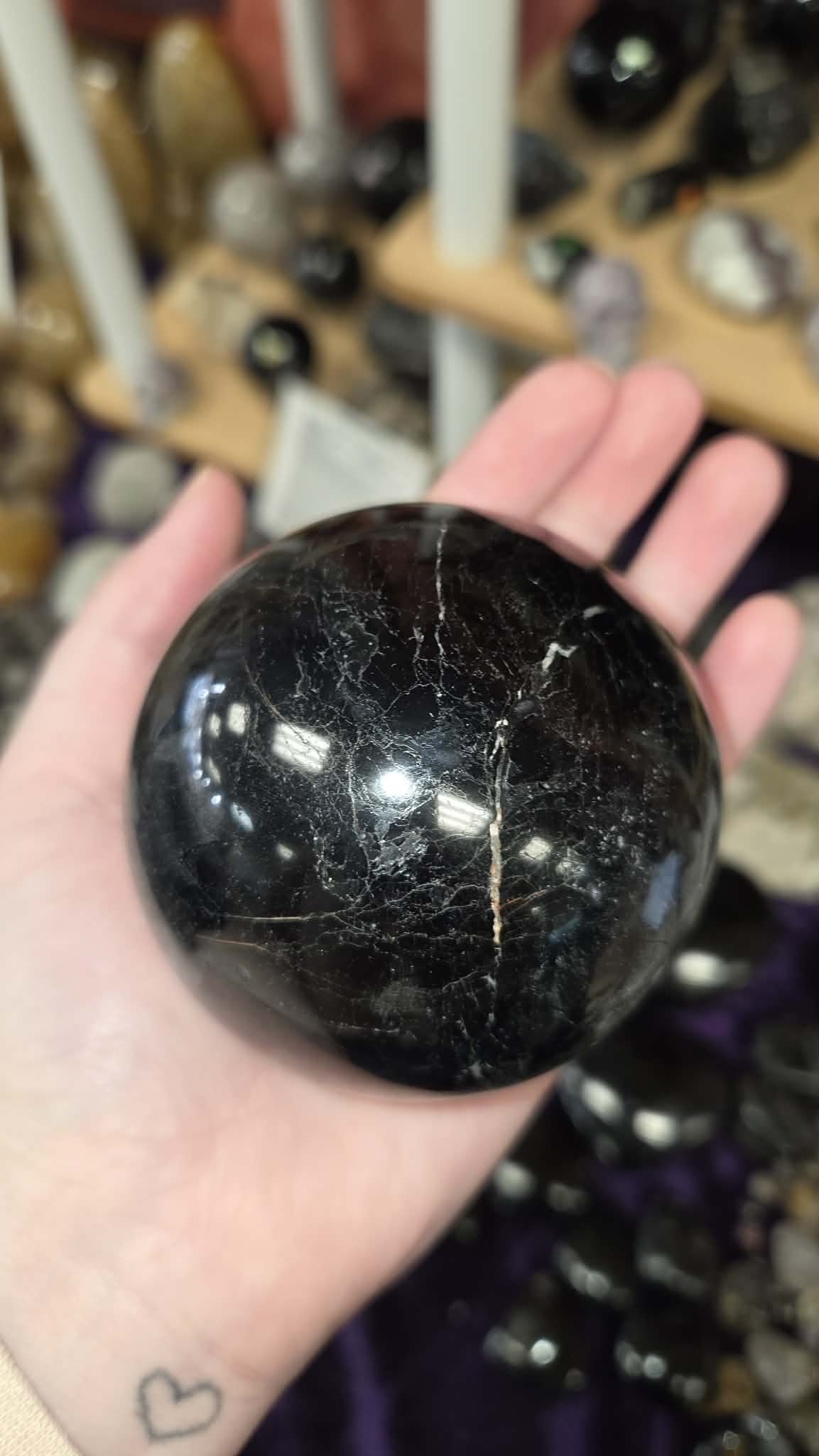 Black tourm sphere 150.jpg