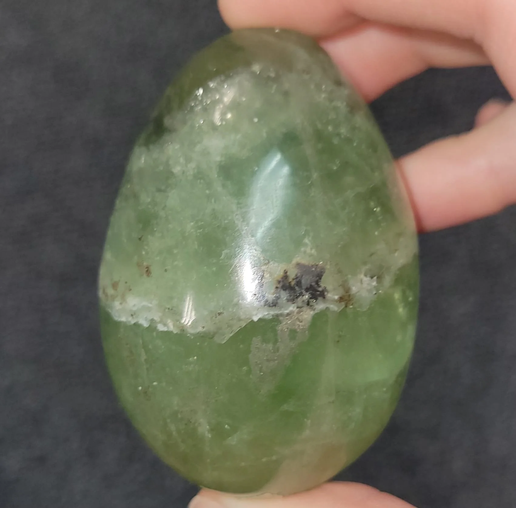 Fluorite egg 30.jpg