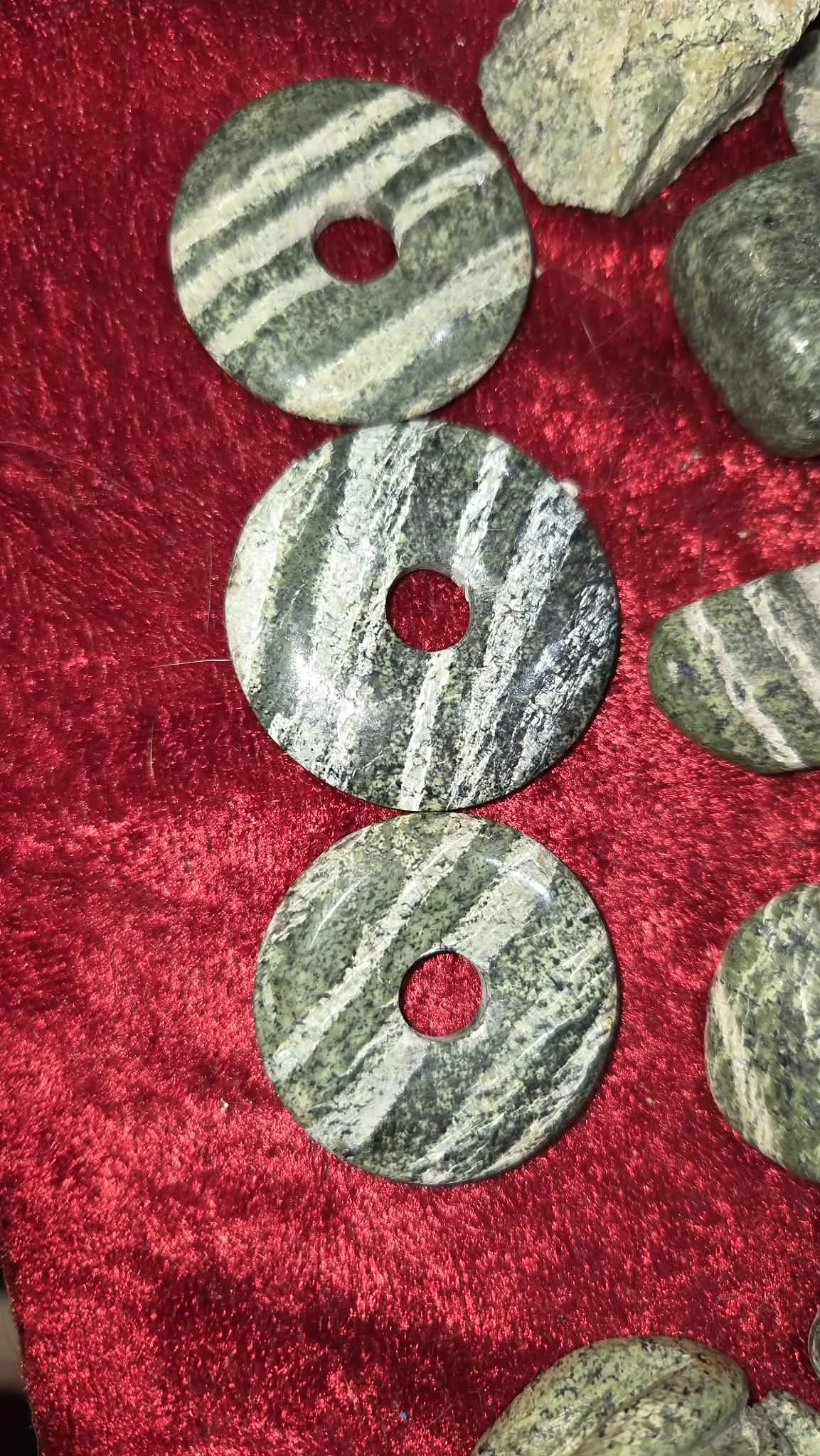 chrysotile bead 10.jpg