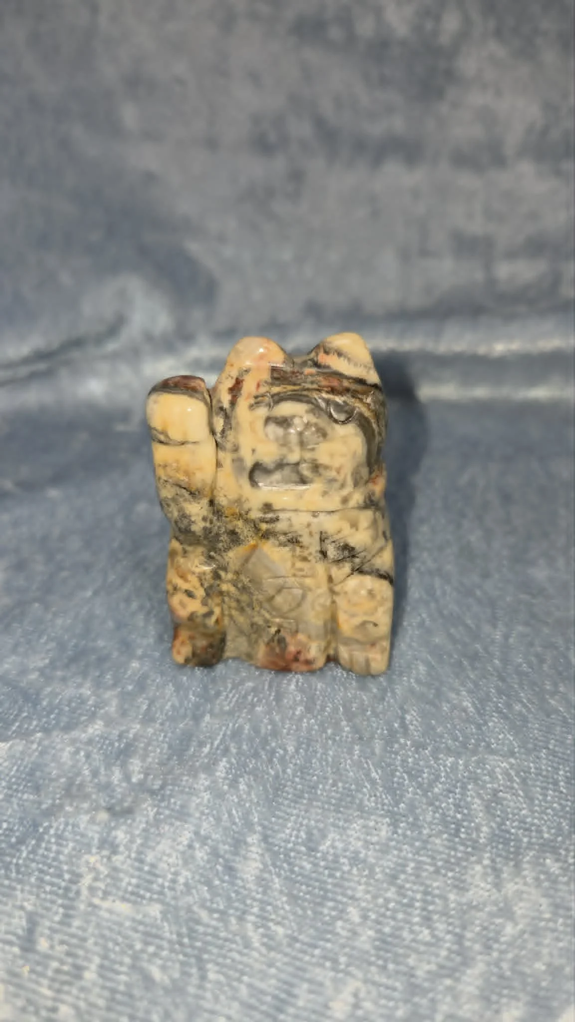 Crazy Lace Agate Luck Cat