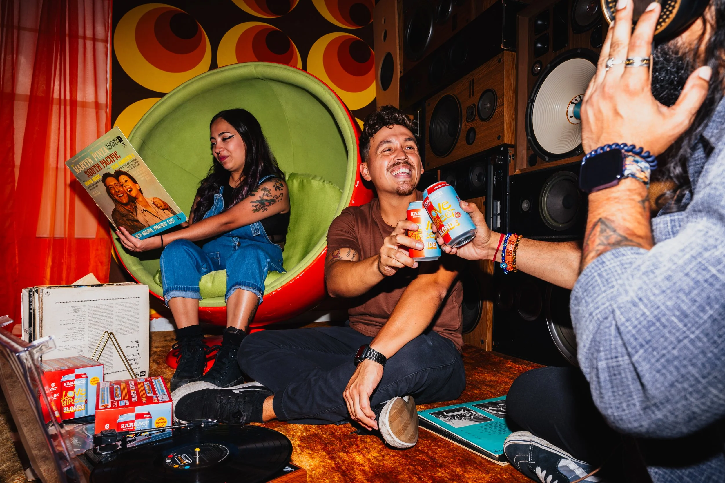 Music To Your Beer - Retro Room (38 of 209).jpg