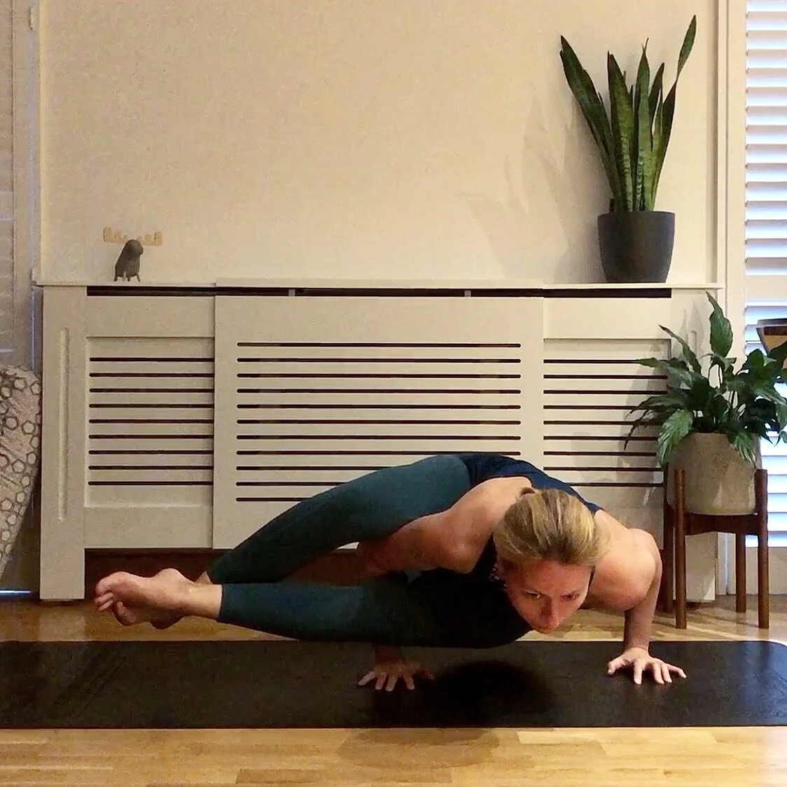 Eight Angle Pose - Astavakrasana
-
Just sharing some more arm balance play from the weekend, for me, it&rsquo;s always been a bit of a hit and miss pose but I&rsquo;ve learnt now it&rsquo;s been about my entry and now that I understand the hand place