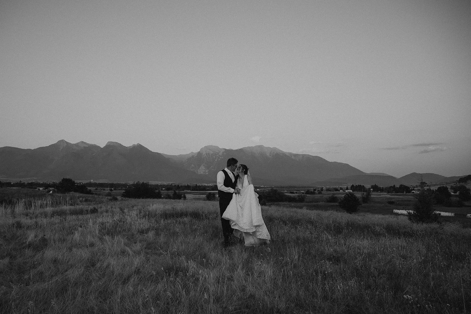 Montana wedding photographer, Missoula wedding, Rugged Horizons, Mission Mountains