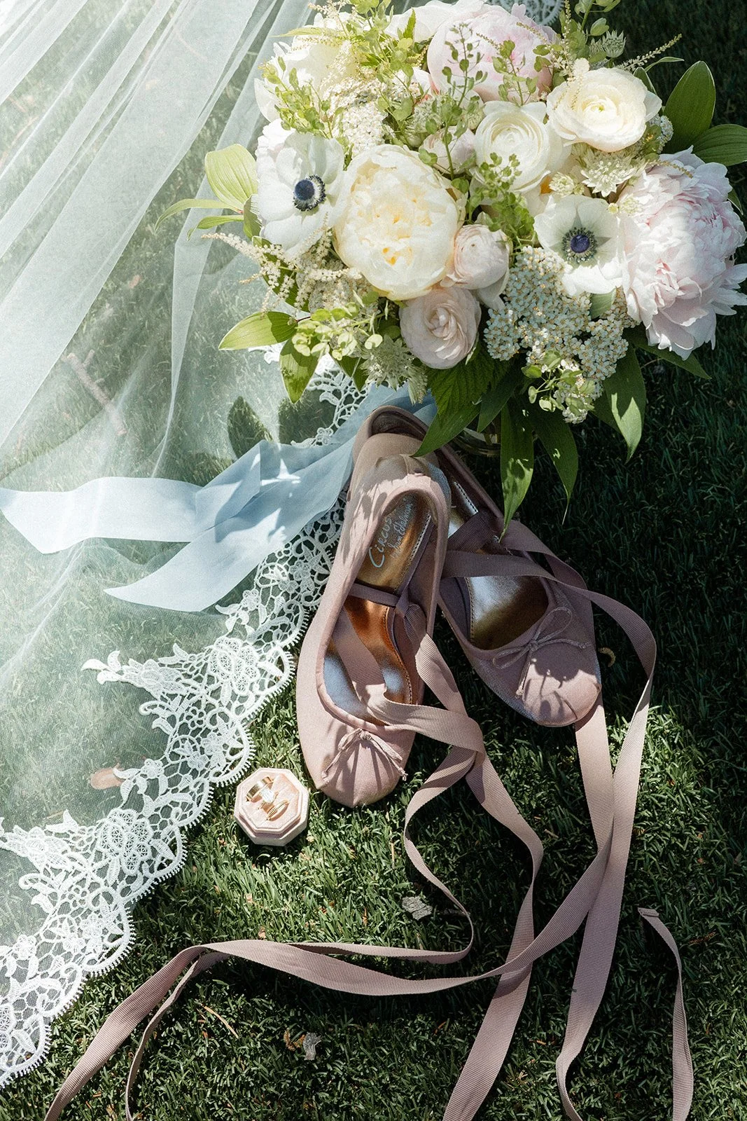 Montana wedding photographer, Helena wedding, Shades of Green