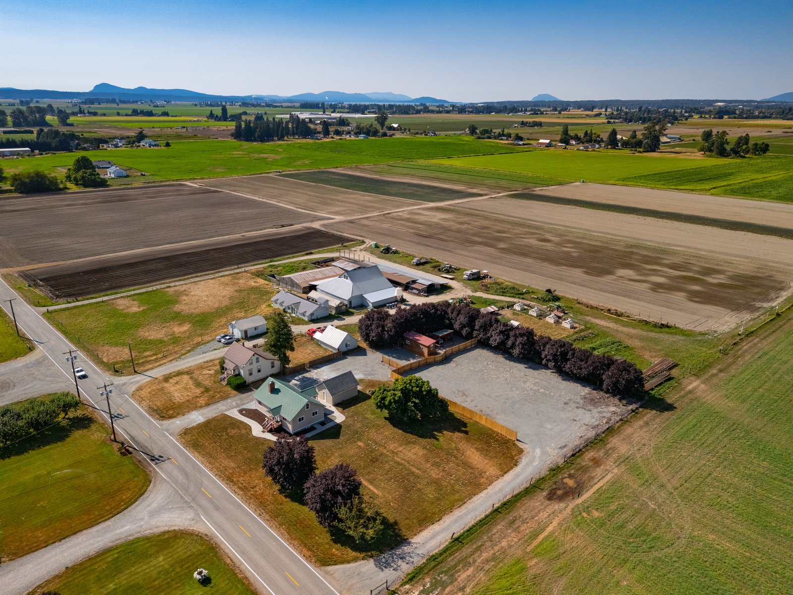 010_17219_Calhoun_Road_AERIAL_Jacson_Bevens.jpg