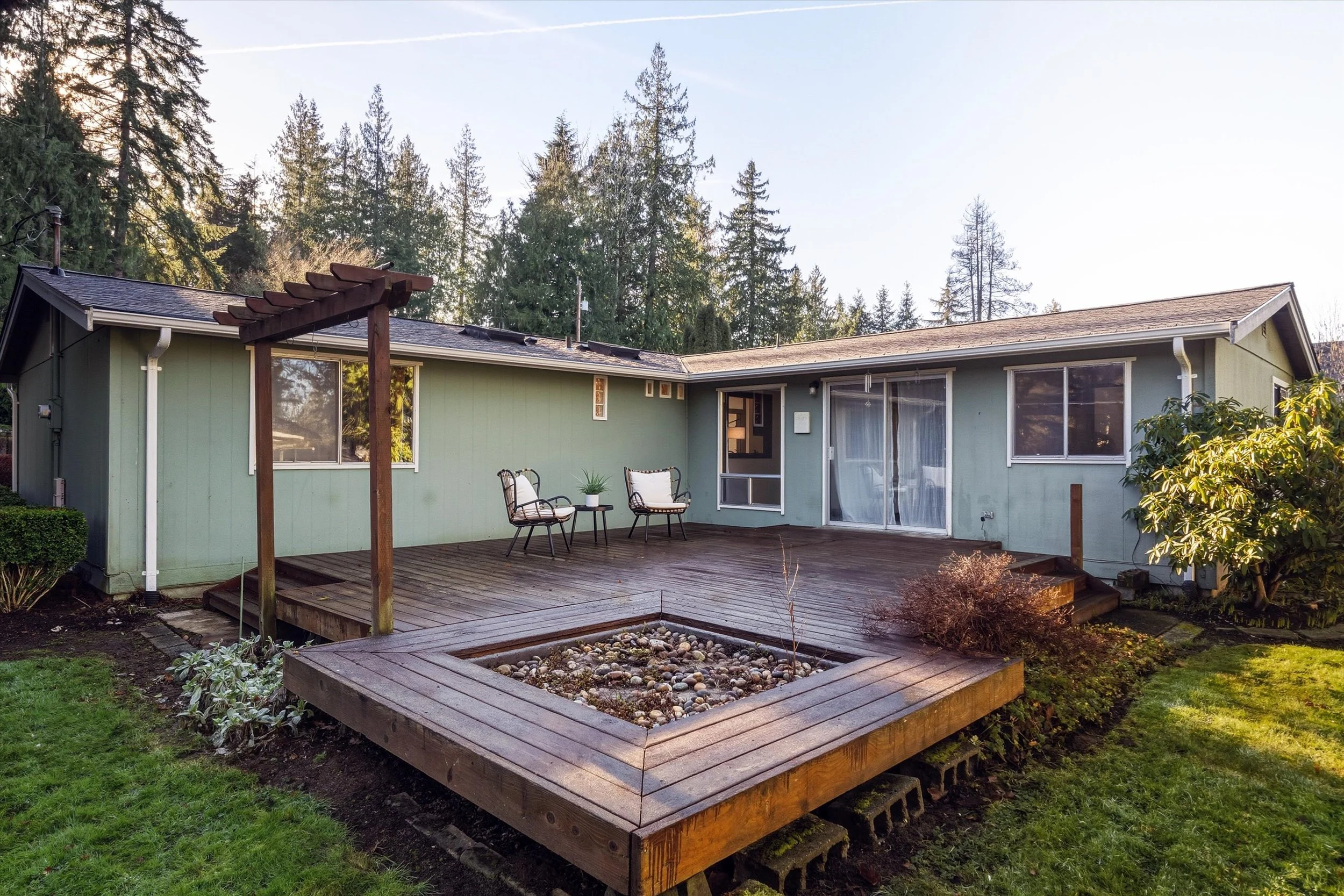 14-3811 York St-215.jpg