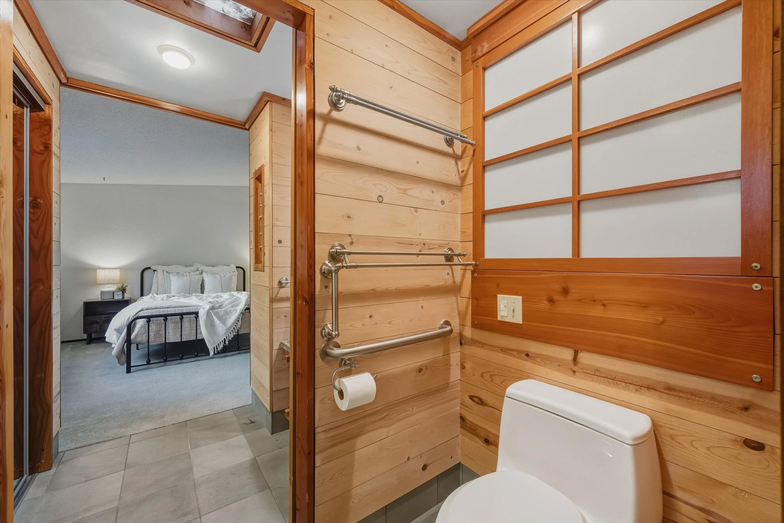 35-3811 York St-41.jpg