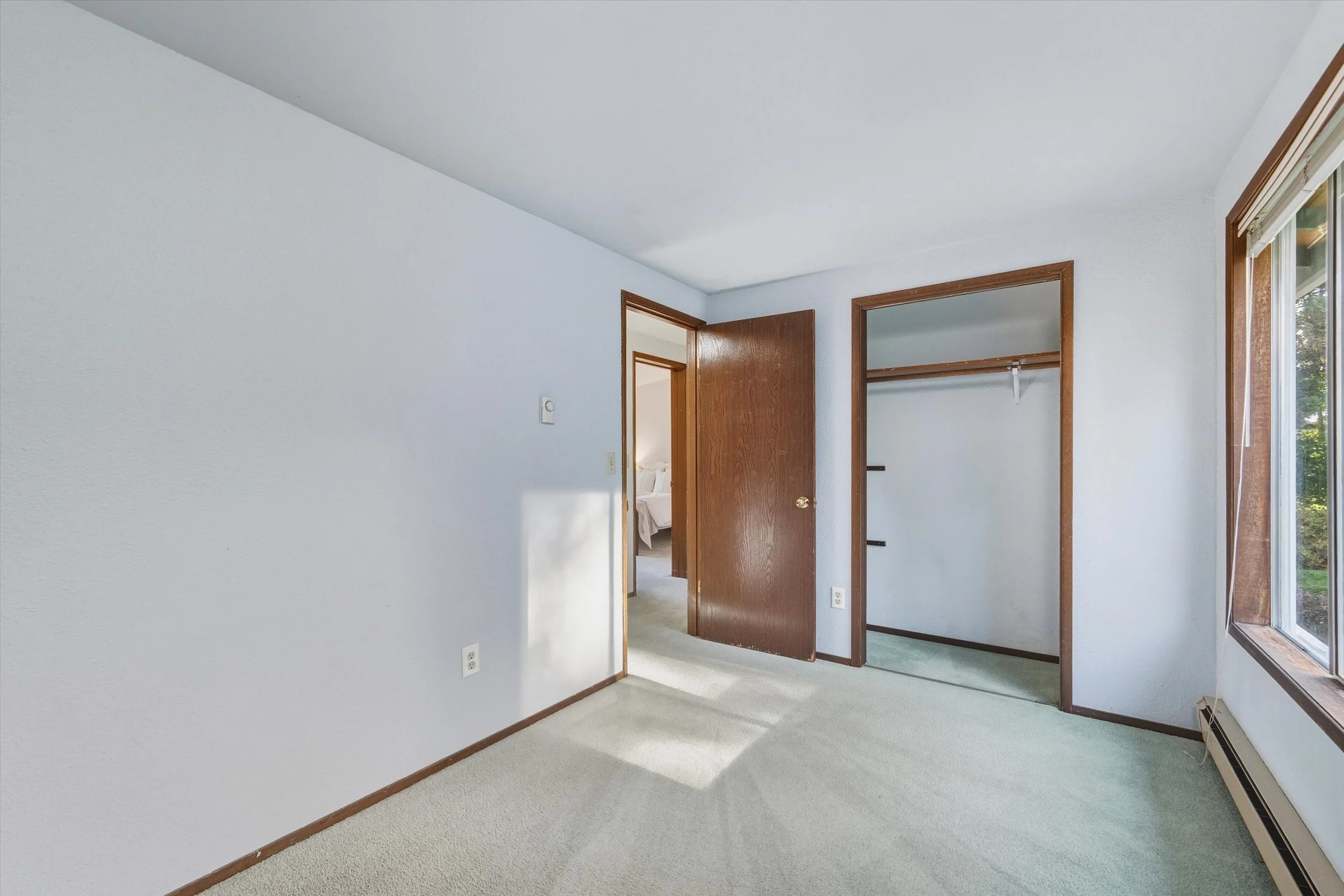 42-3811 York St-62.jpg