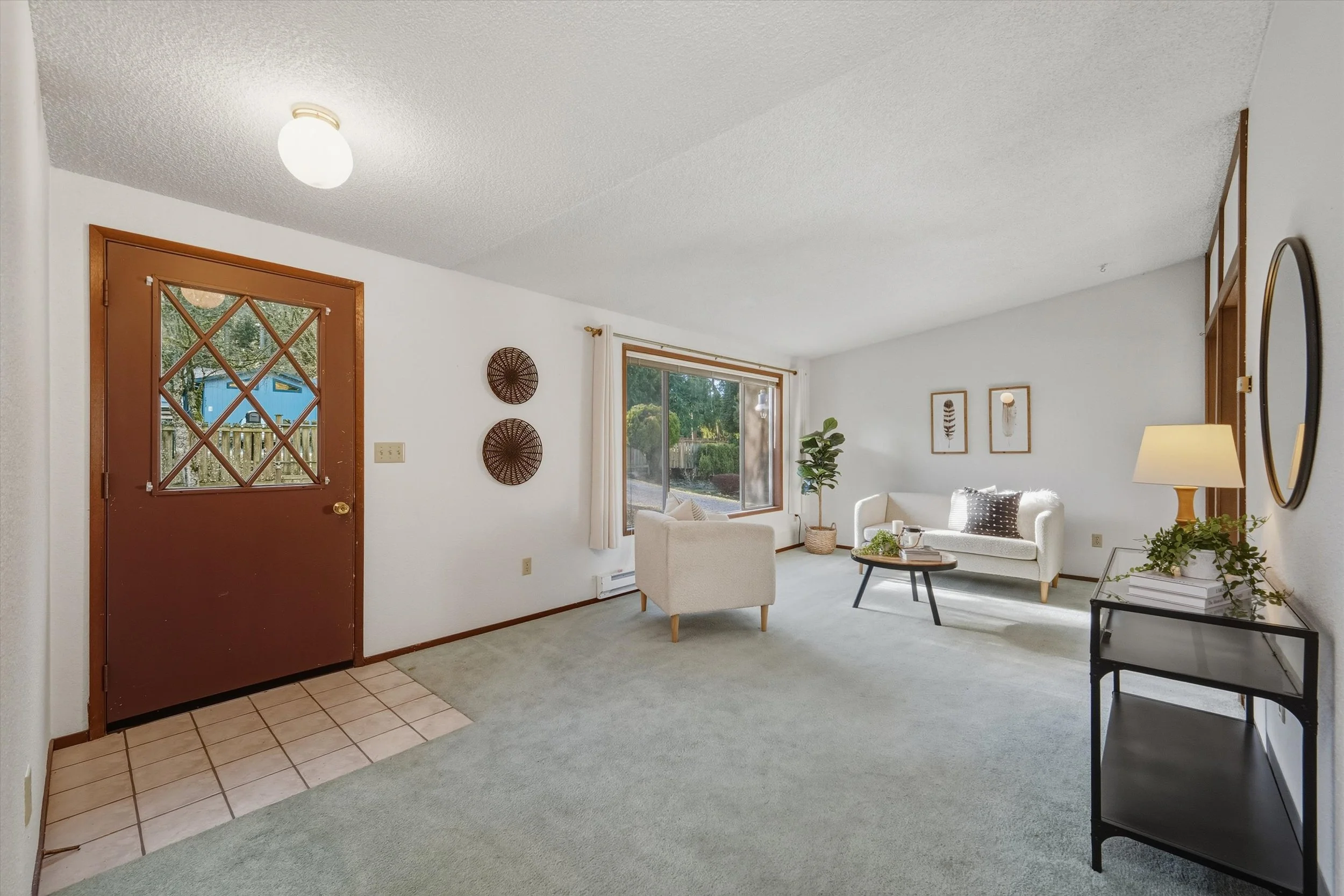 44-3811 York St-71.jpg