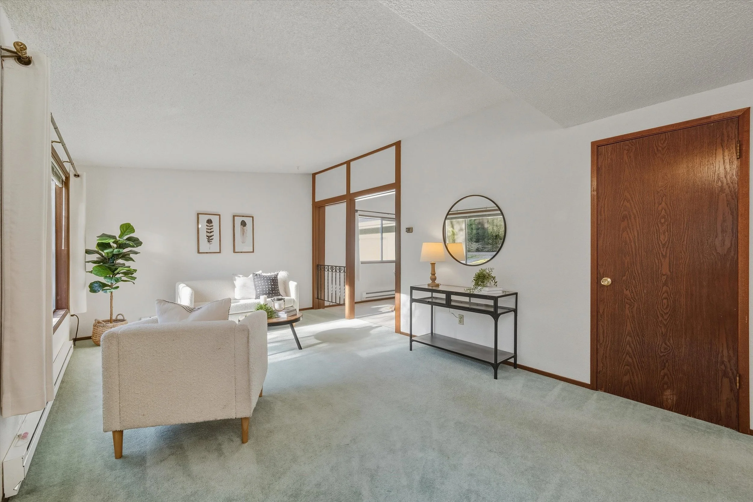 46-3811 York St-83.jpg