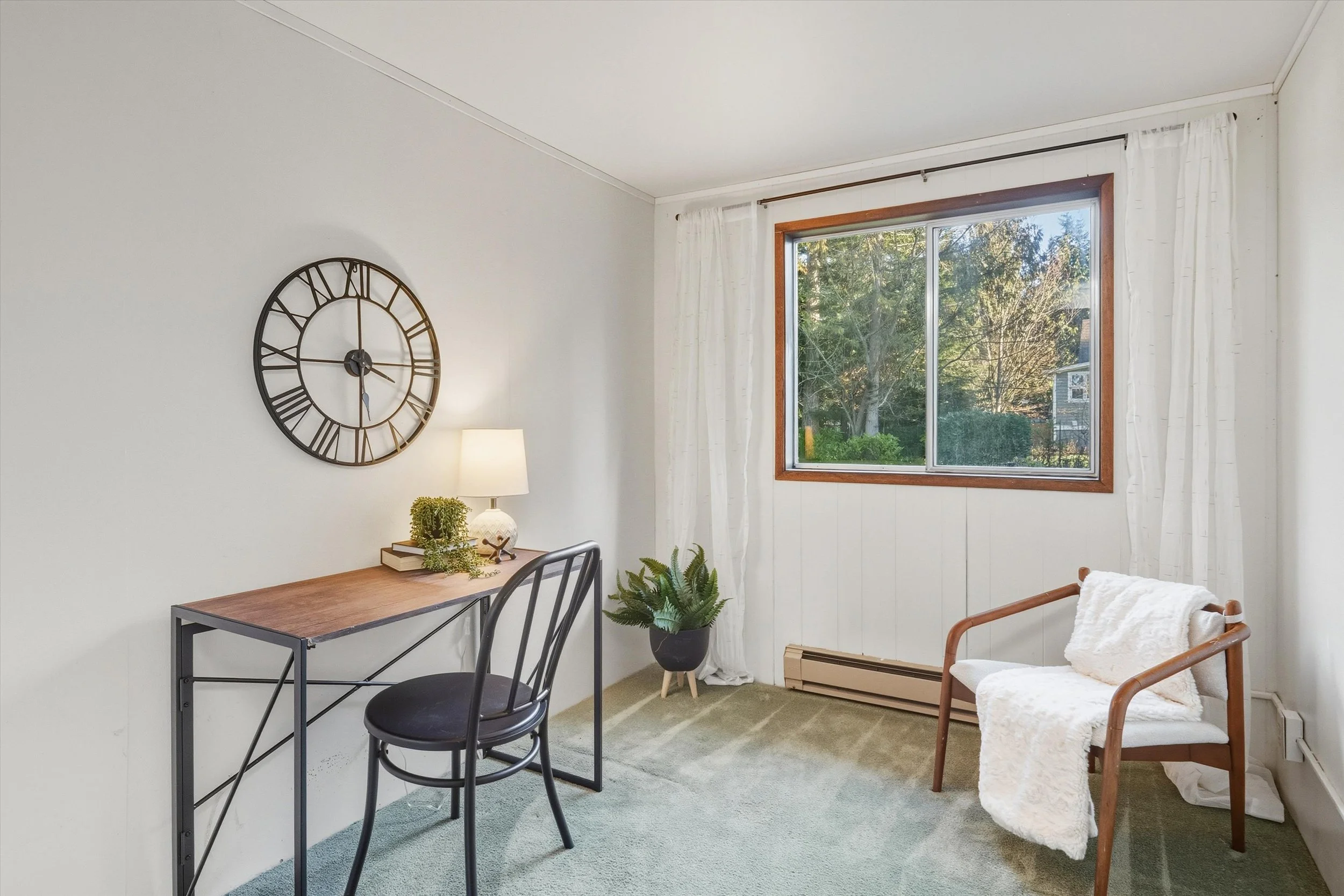 67-3811 York St-158.jpg