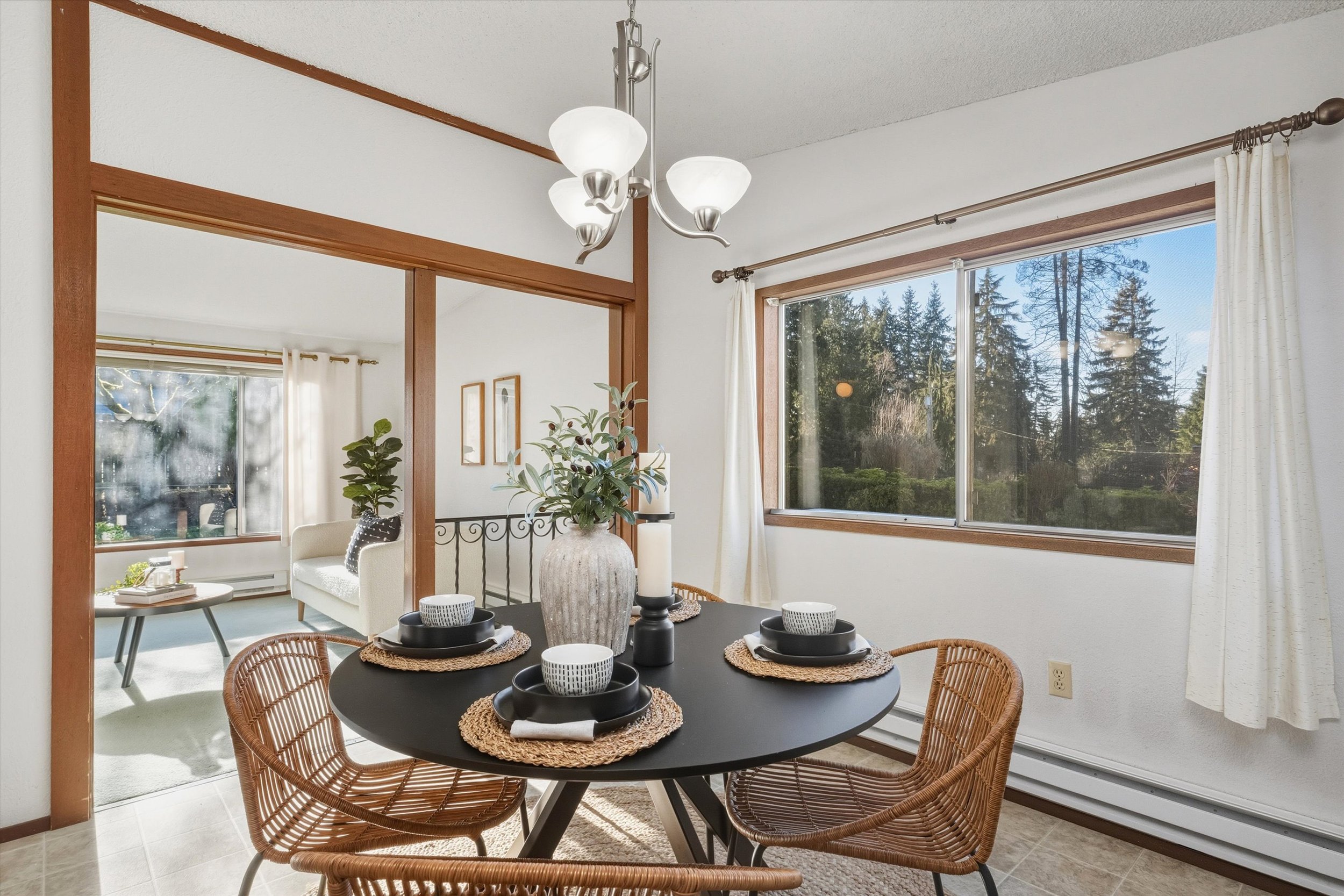 58-3811 York St-119.jpg