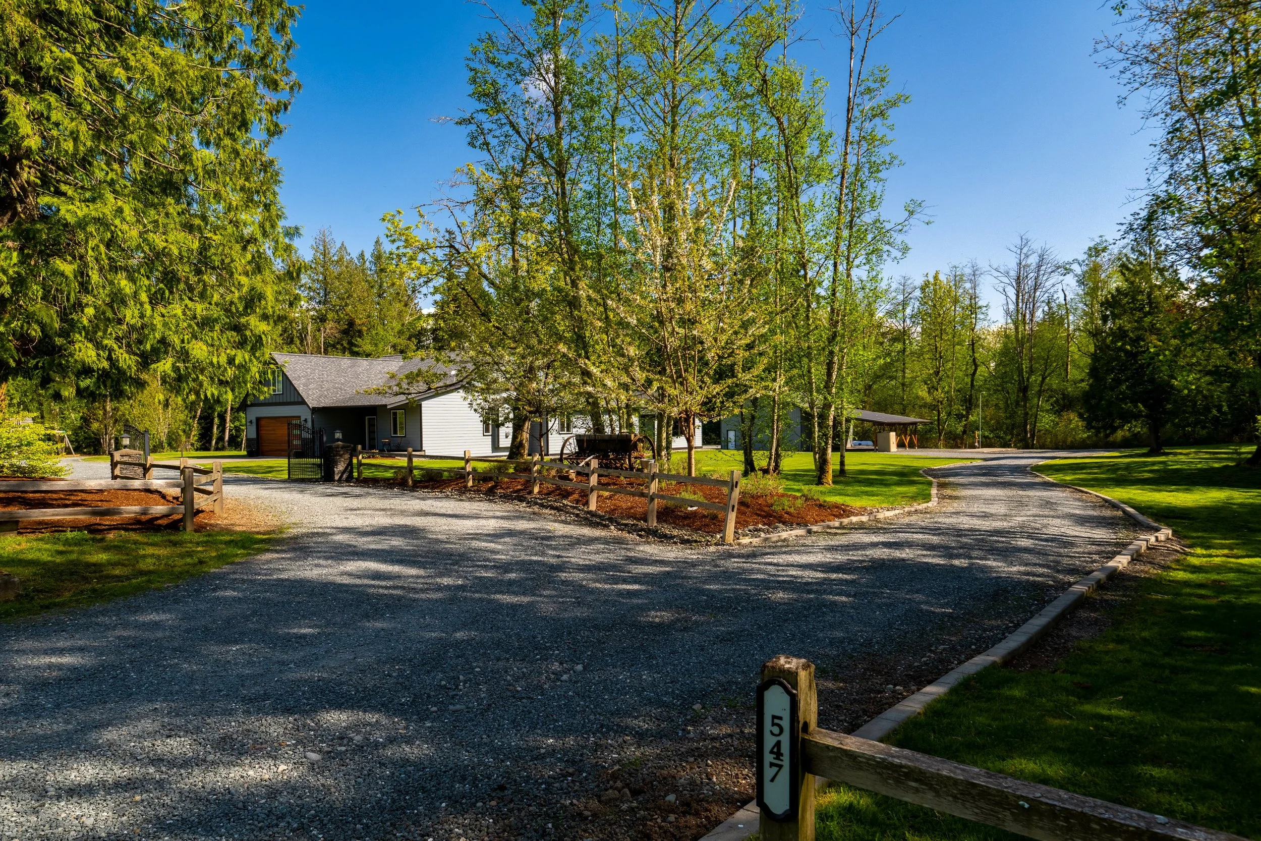 071-547 E Smith Rd (58).jpg