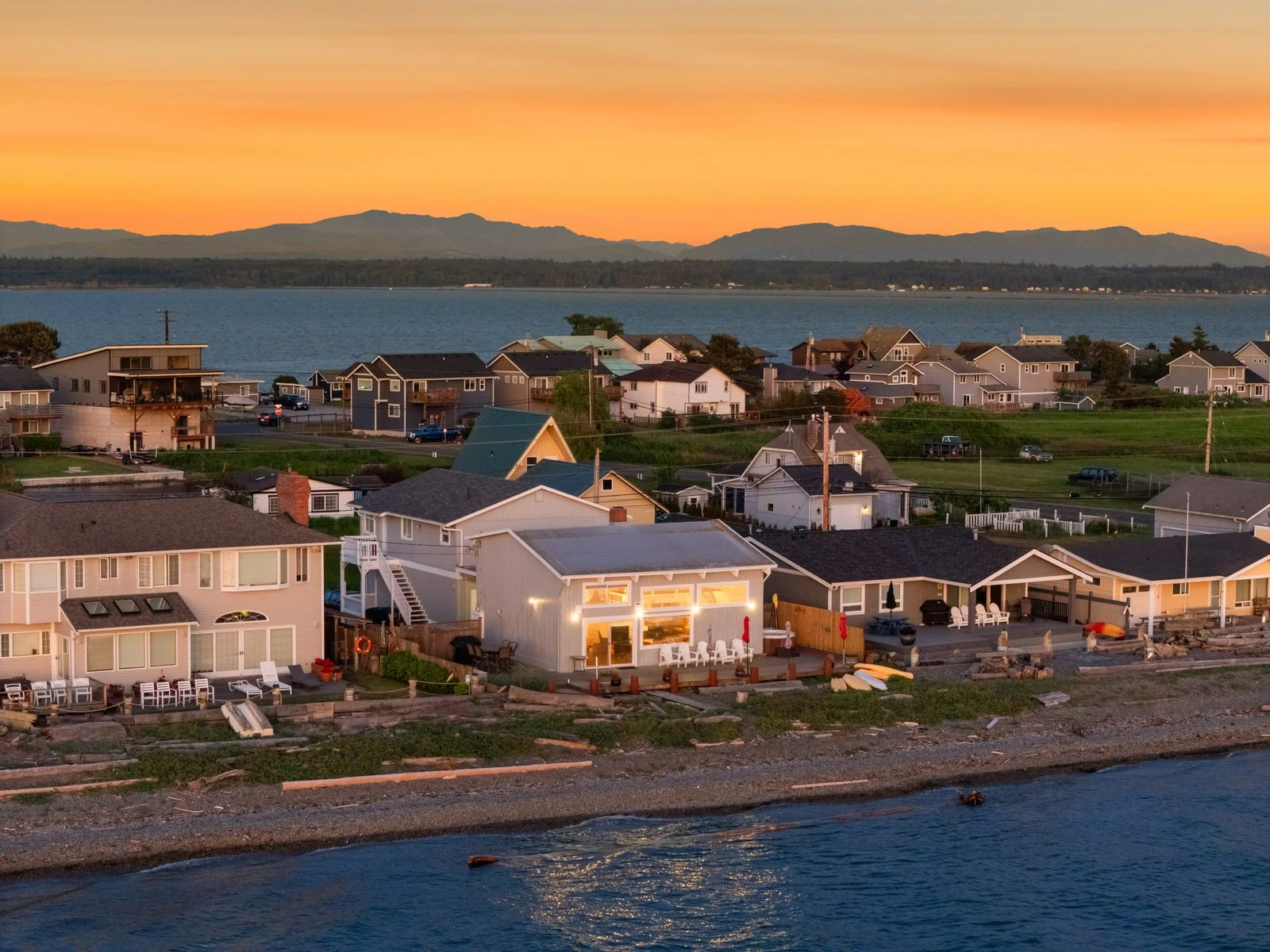 012_4421_Sucia_Dr_TL_Jacson_Bevens.jpg