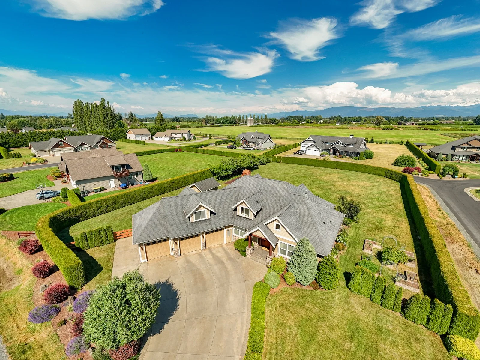 021_6618_Baker_Ridge_Dr_AERIAL_Paulina_Antczak.jpg