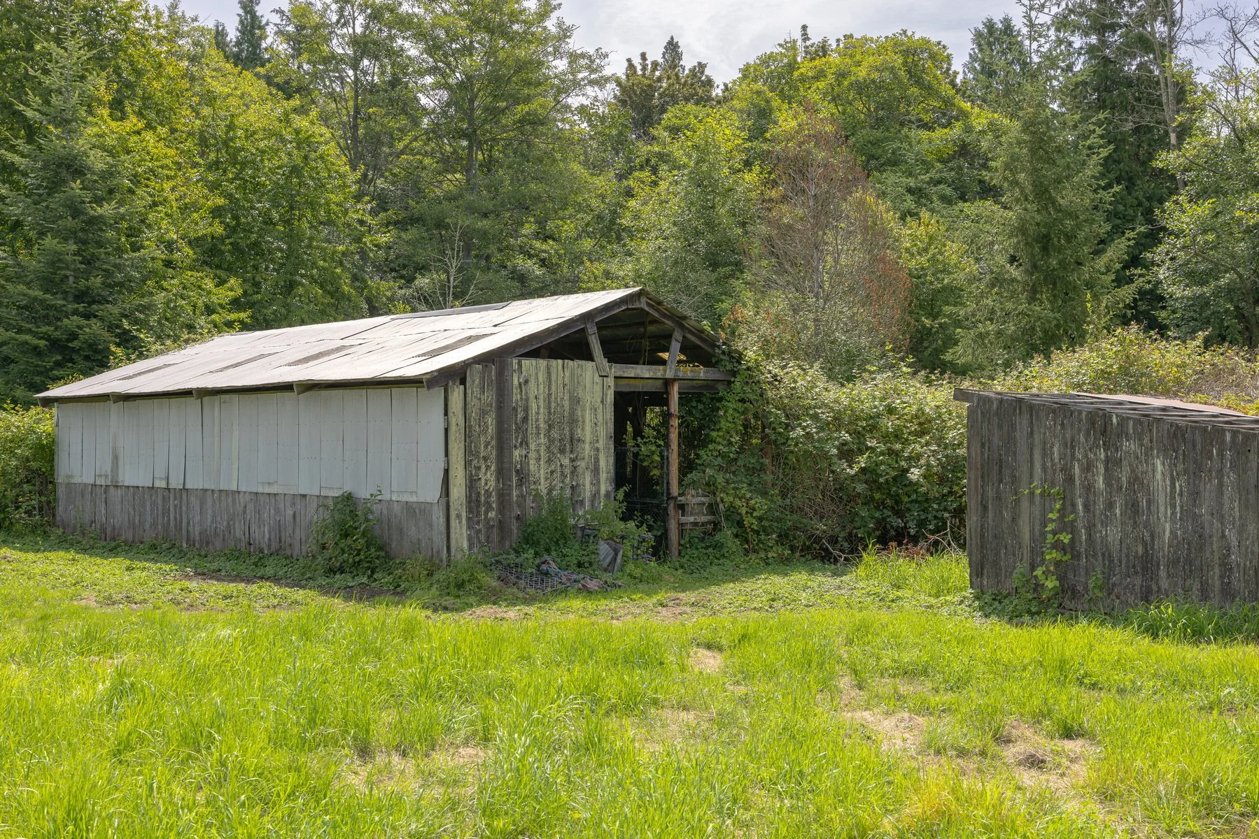 010_2861_Douglas_Rd_Jacson_Bevens.jpg