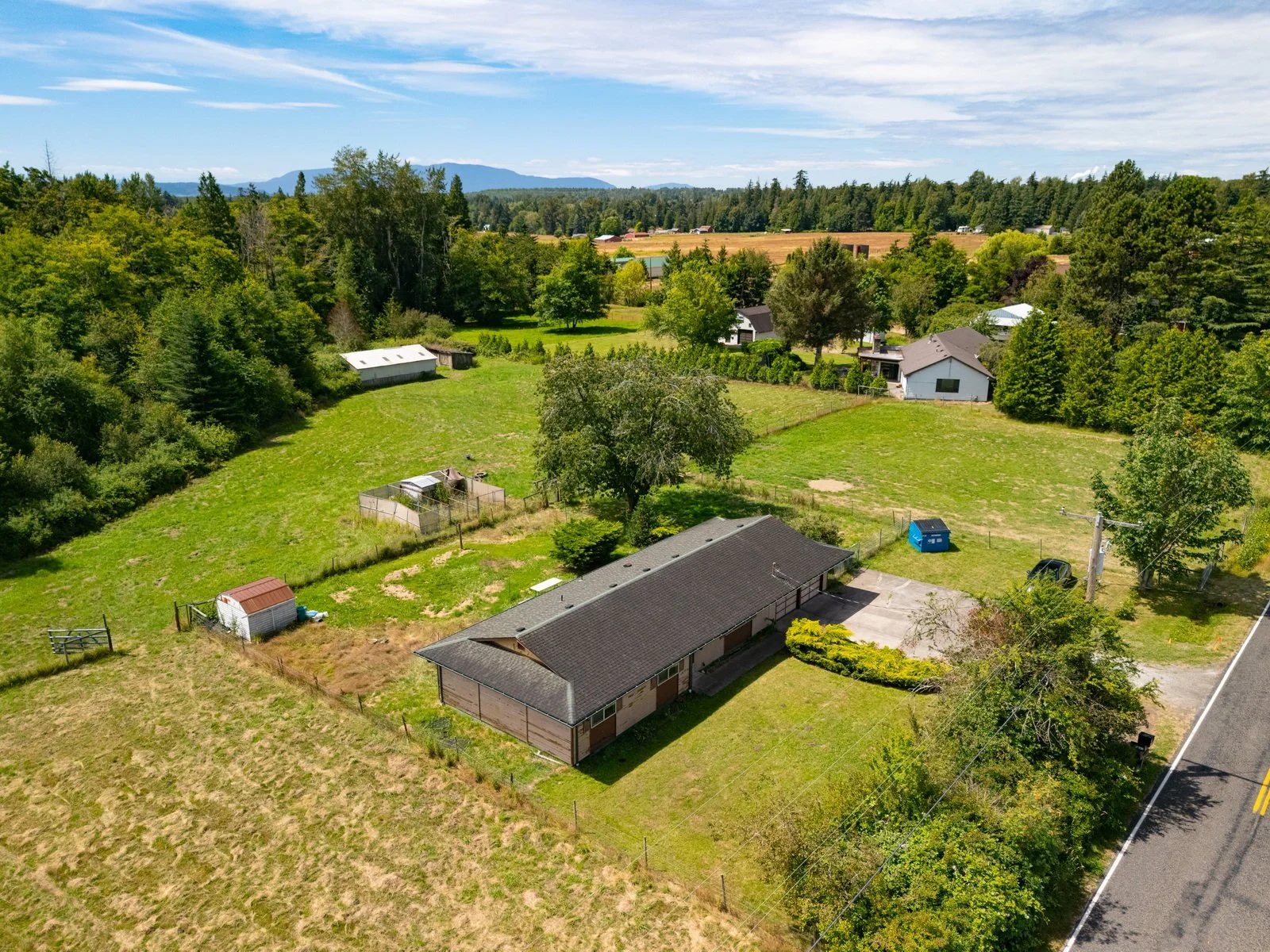 023_2861_Douglas_Rd_AERIAL_Jacson_Bevens.jpg