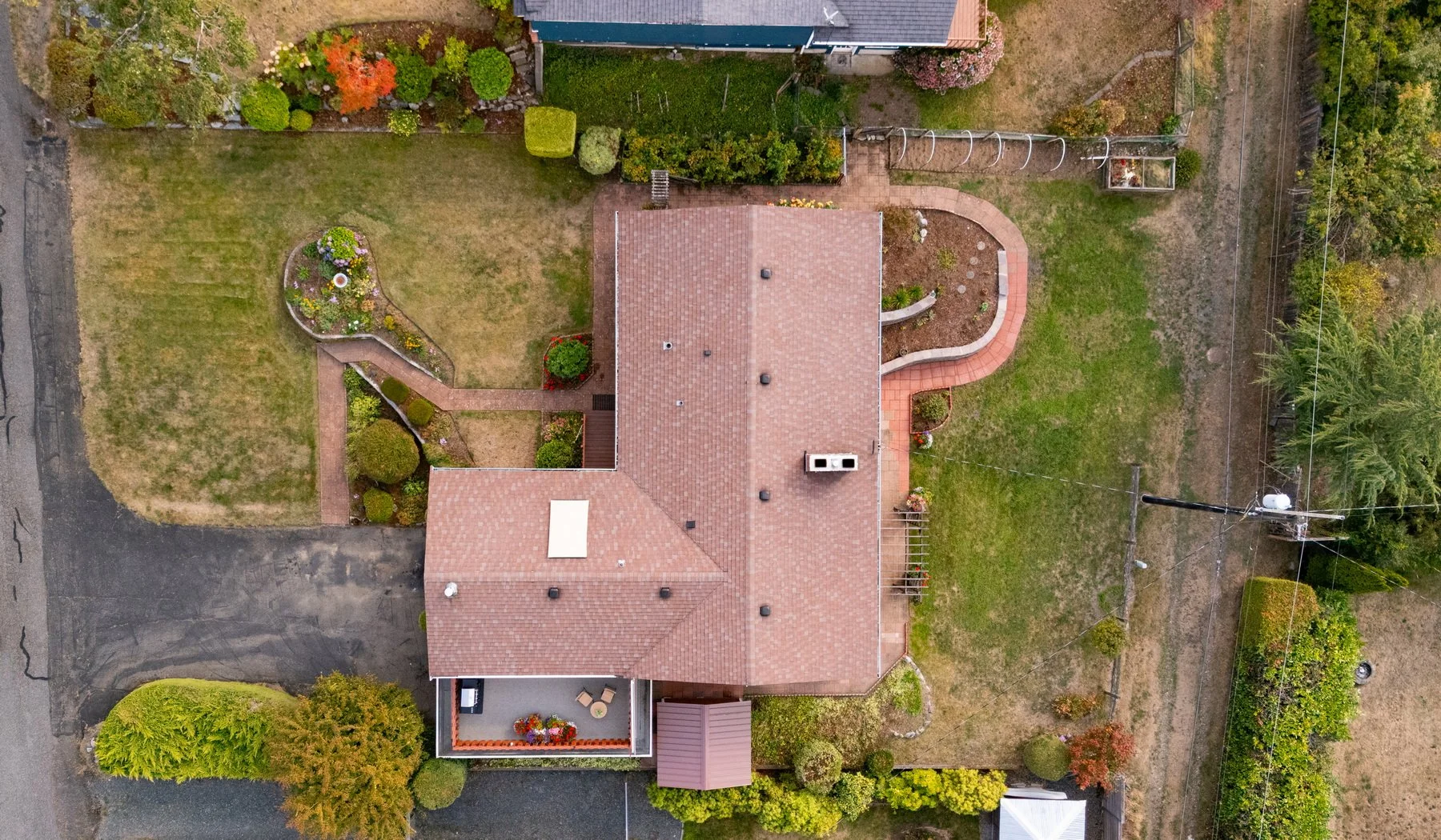 020_1145_Undine_St_AERIAL_Jacson_Bevens.jpg