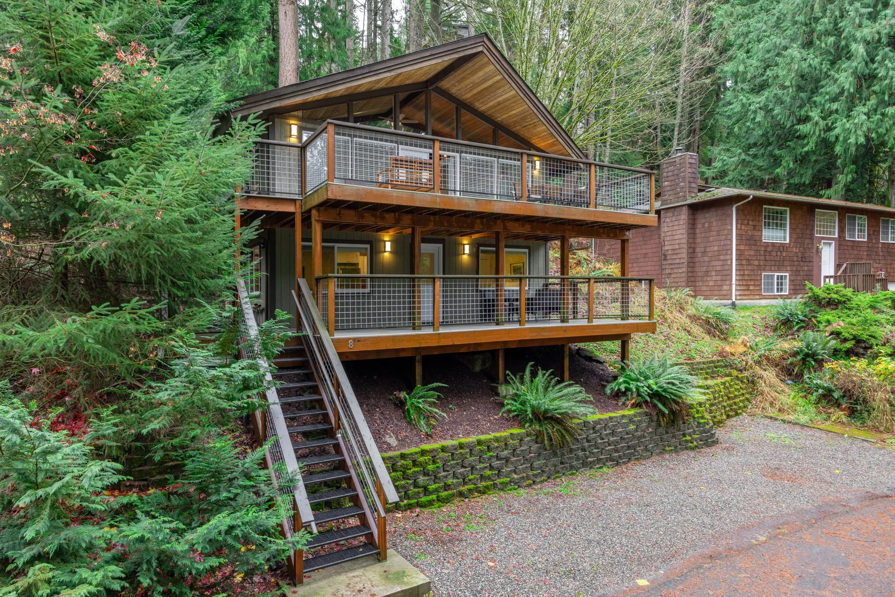 002_8_Alder_Court_Torrey.jpg