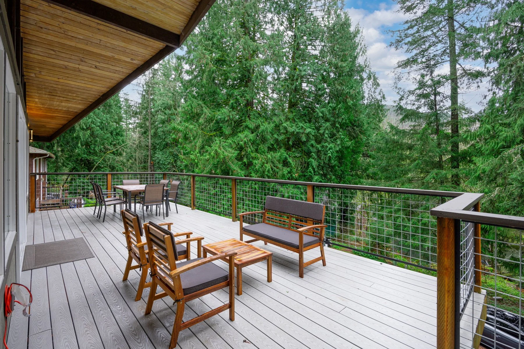 020_8_Alder_Court_Torrey.jpg