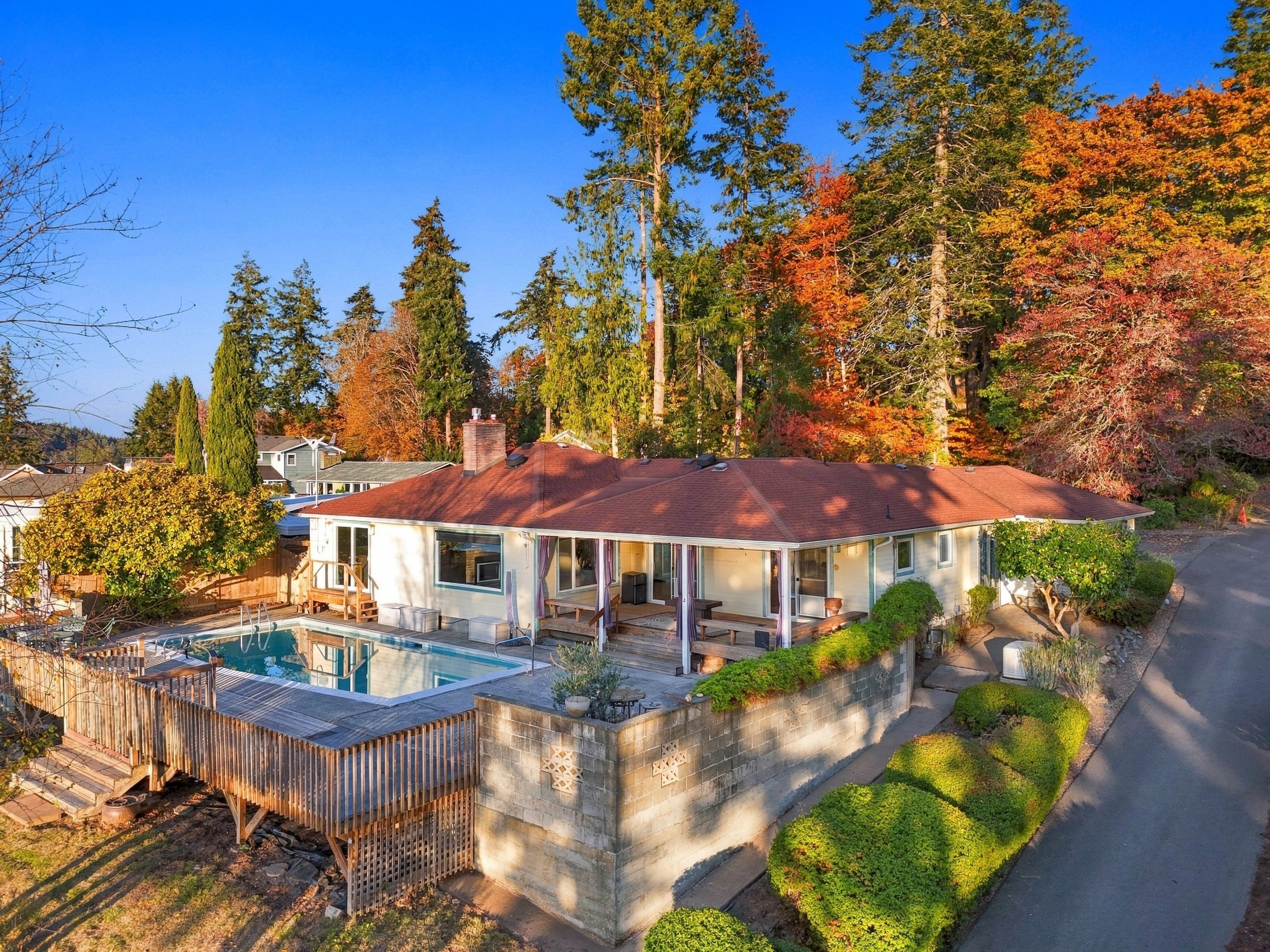 718 42nd Ave NW Gig Harbor | Outdoor Living  | Stacia Whatley