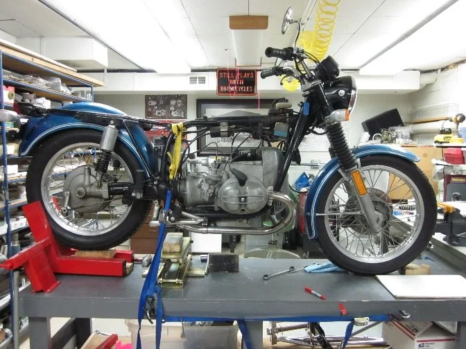 BMW.8.jpeg