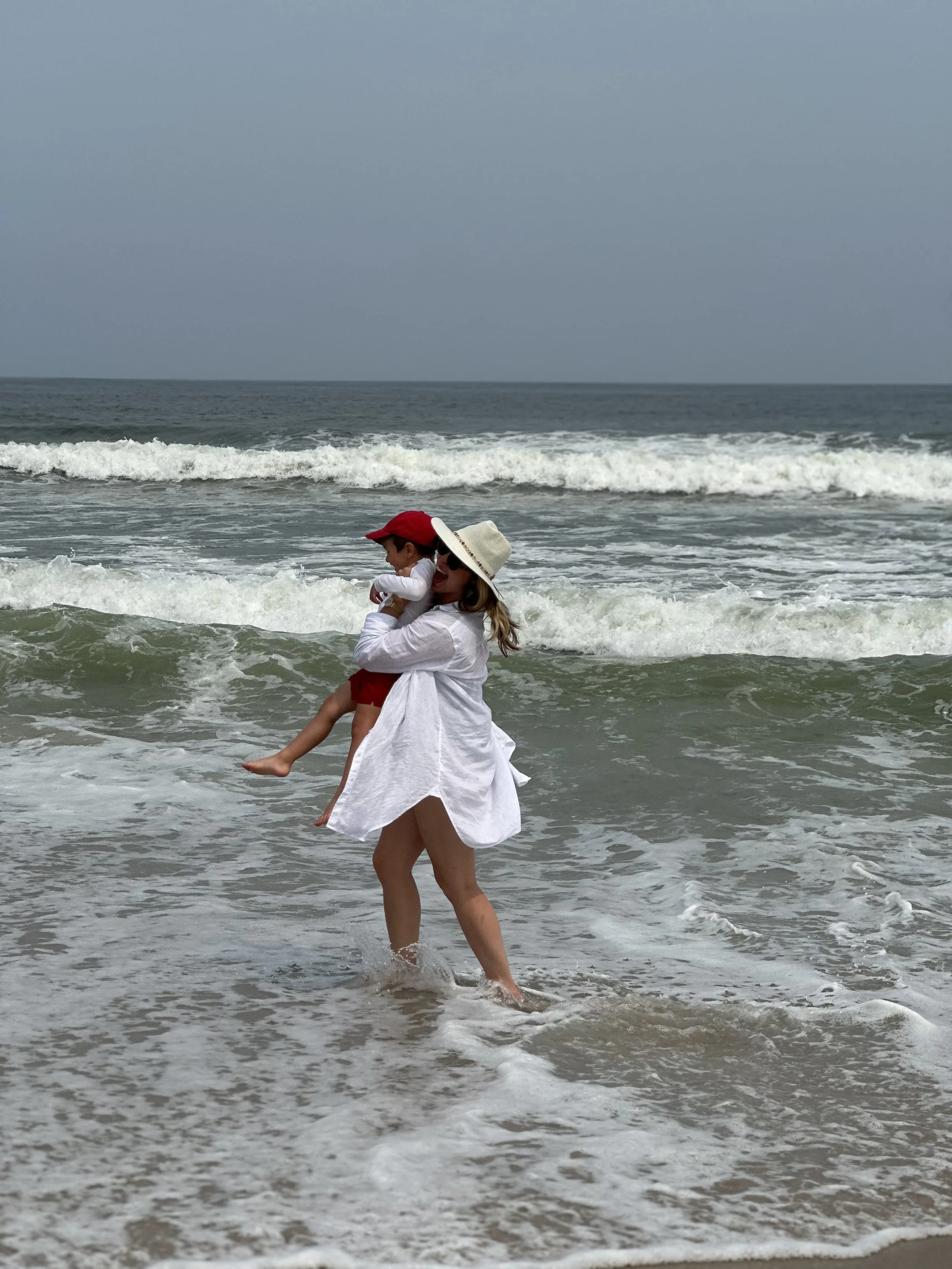 How to Feel More Comfortable in Photos This Summer: 5 Body Image Tips from a Registered Dietitian