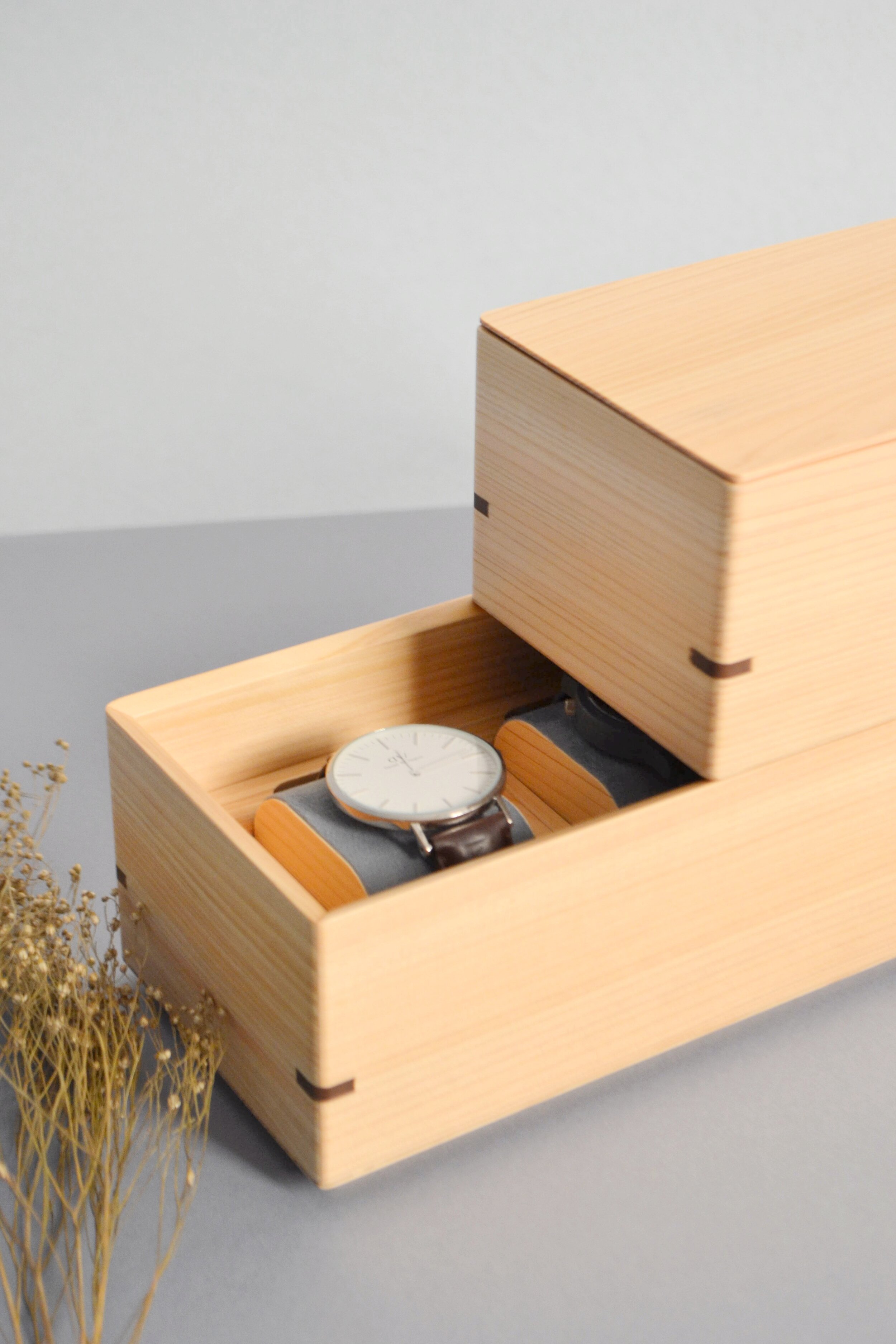 Hako collection - hinoki boxes crafted by Toyooka Craft &amp; designed by Flavien Delbergue for Atelier Takumi (copie)