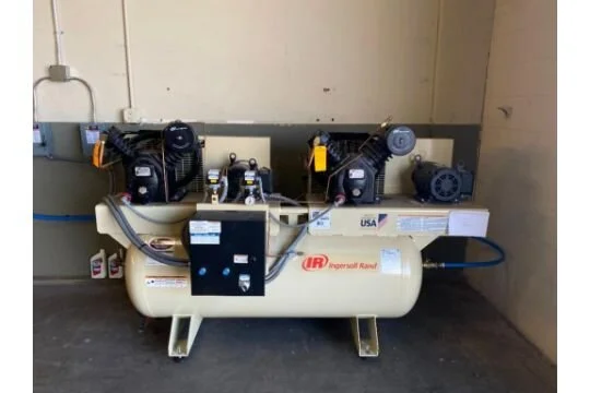 2017 INGERSOLL RAND 7.5 HP / 15 HP 120 GALLON TWO-STAGE DUPLEX AIR COMPRESSOR