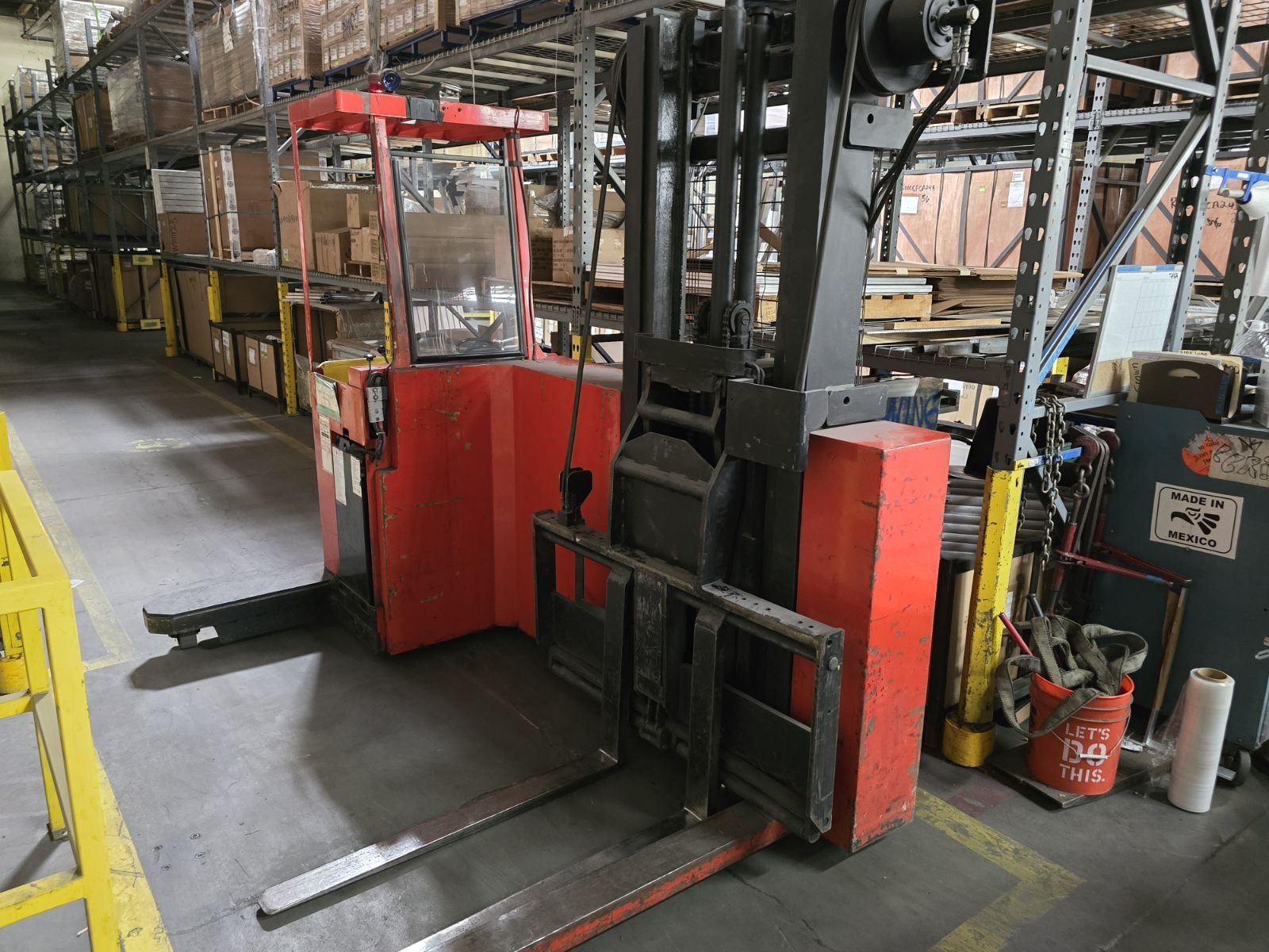 2,000lbs Cap Raymond Mdl: 20-SR20TT Order Picker