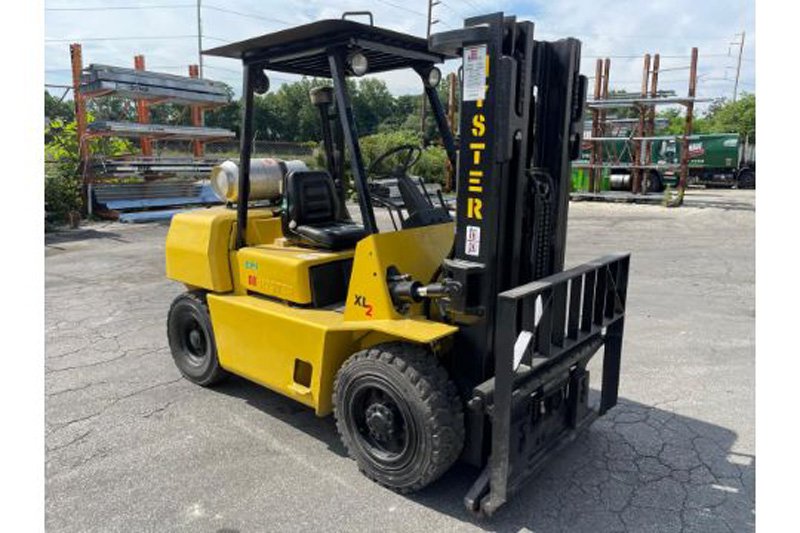 8,000 Pound Hyster Model H80XL Pneumatic Tire Triple Stage Forklift