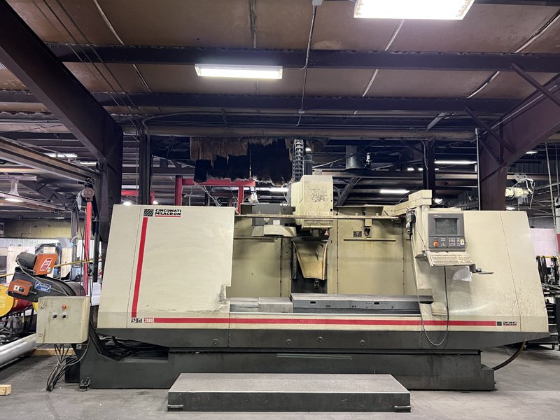 Cincinnati Milacron CNC VMC, Model: Sabre 2000, Serial: 7044-A0B-97-0114