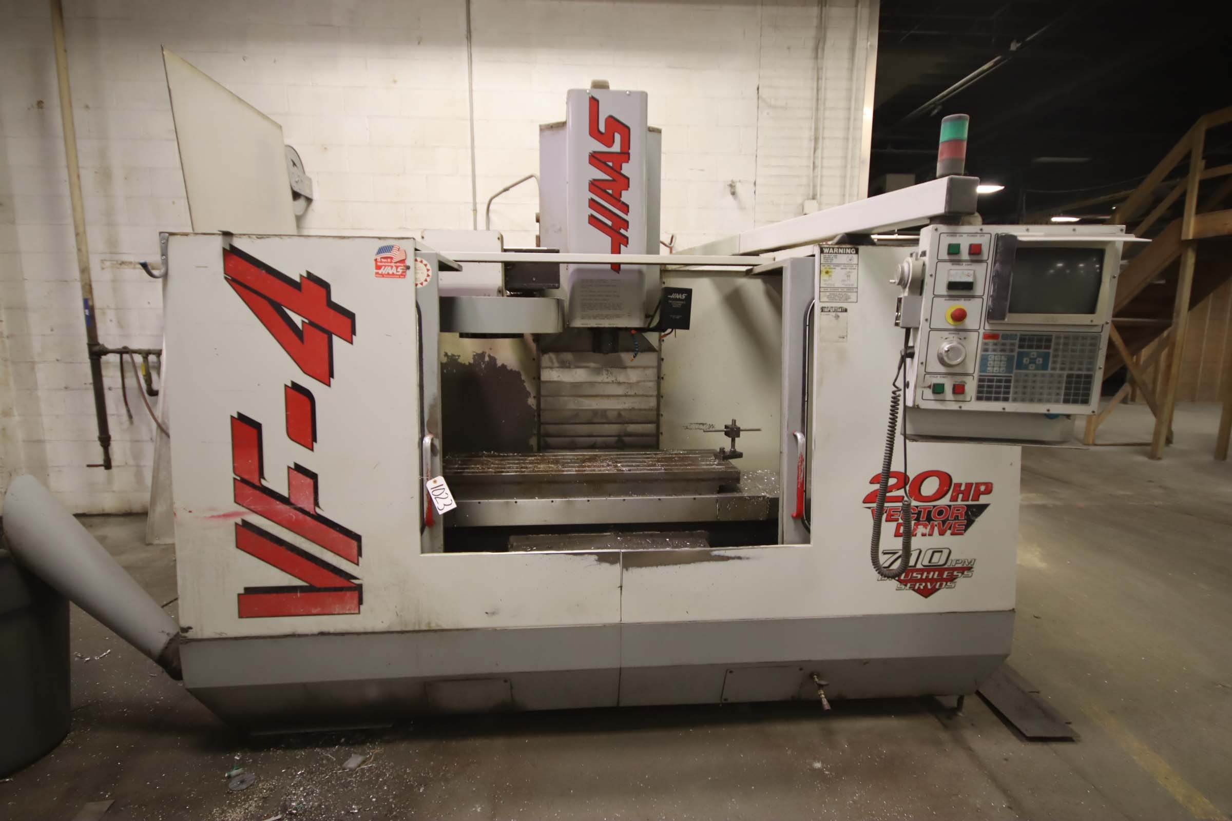 HAAS VF4 Vertical Machining Center, 20hp, 18"x52" Table
