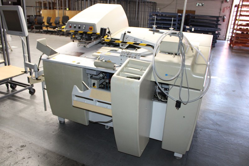 Durkopp Adler Automatic Pocket Setter, Model 0806 991007 806N-121-01, SER#0806626754