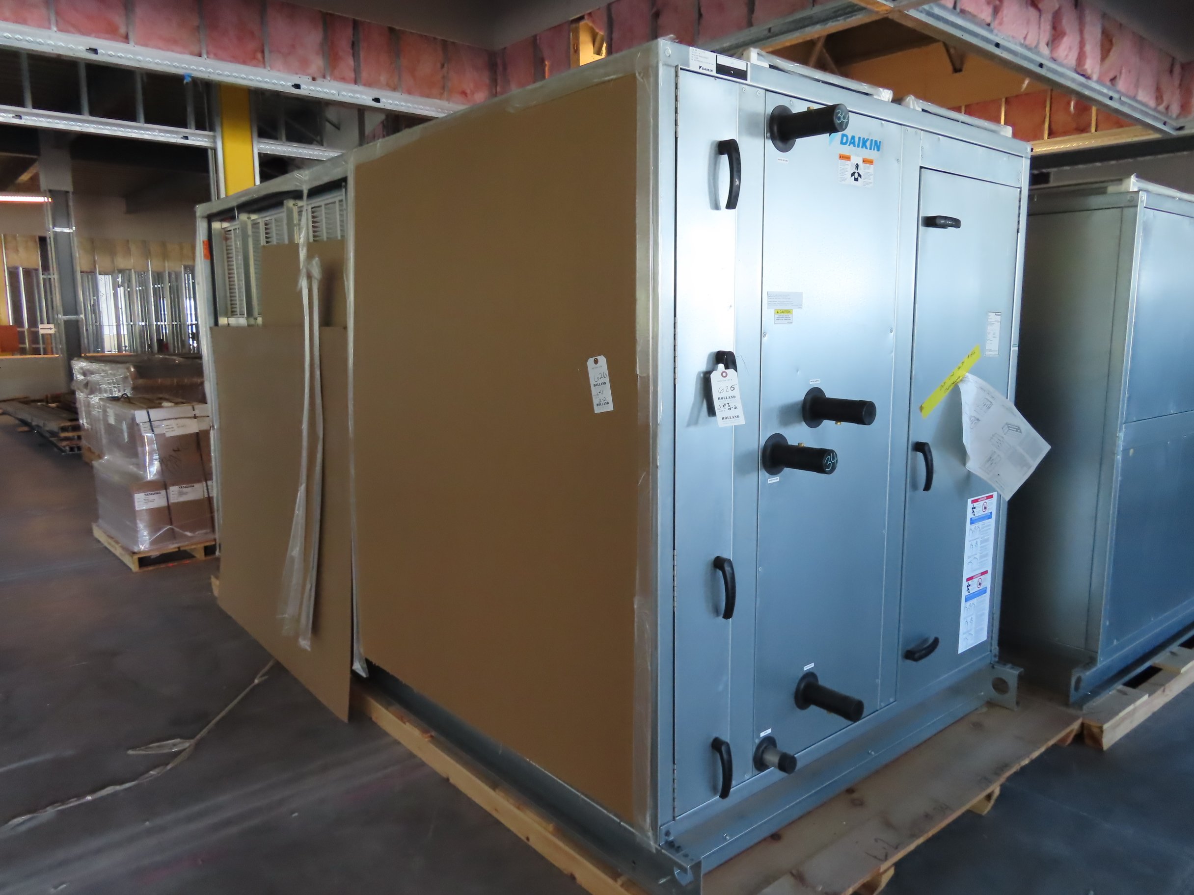 2021 Daikin CAH057GDAM Air Handler, S/N: FBOU210200315